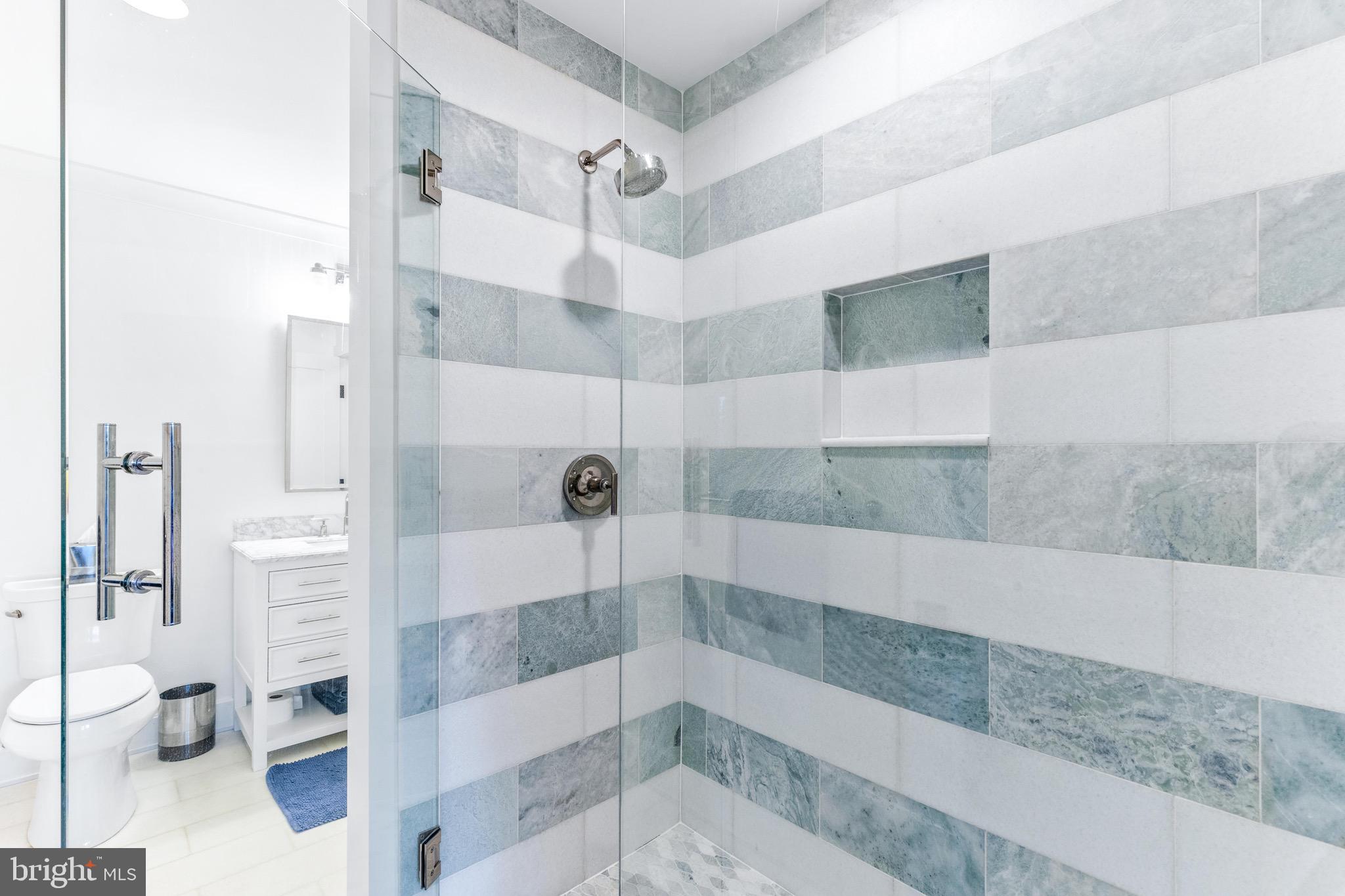 BENNETT POINT - Residential