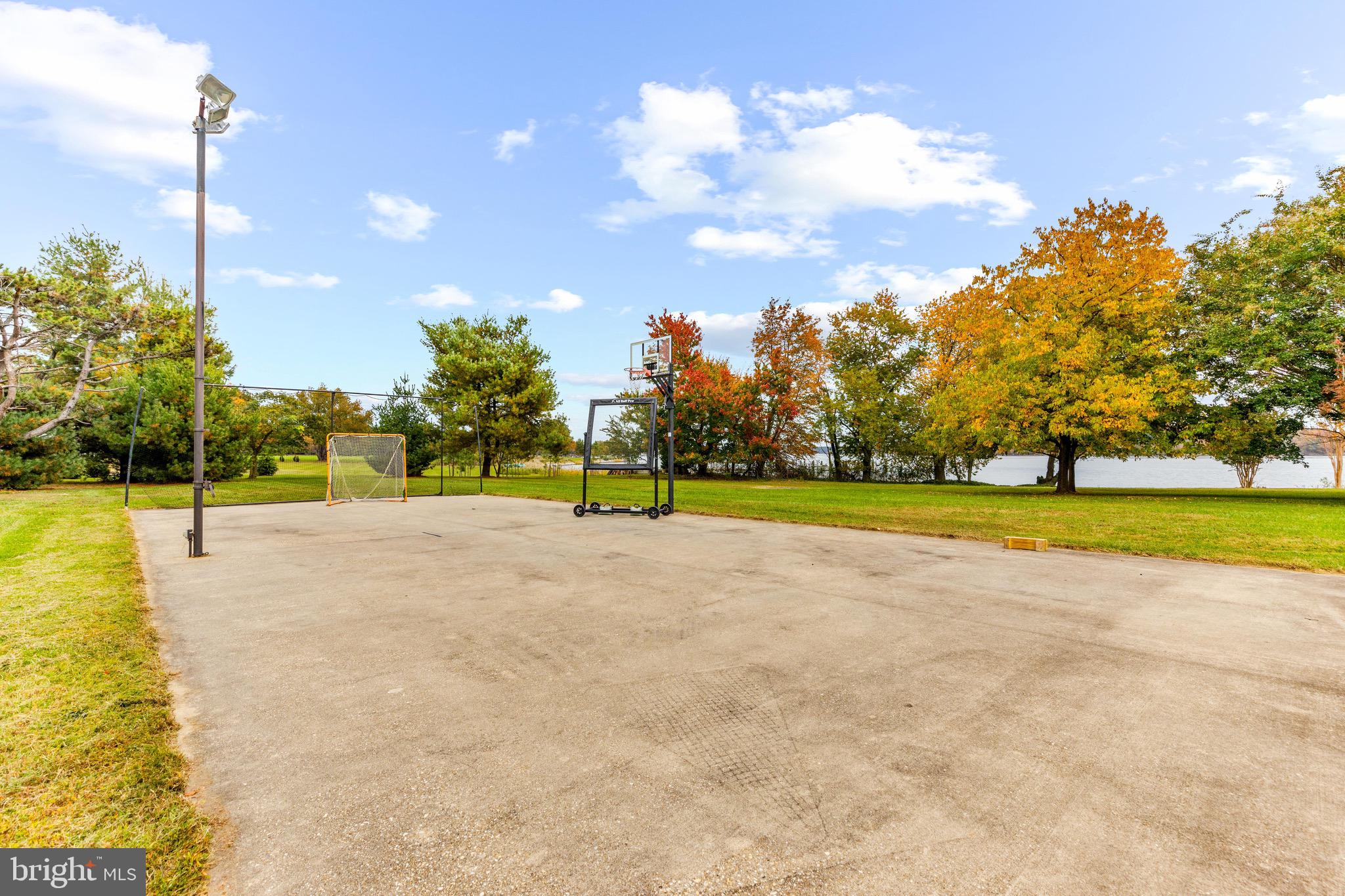 BENNETT POINT - Residential