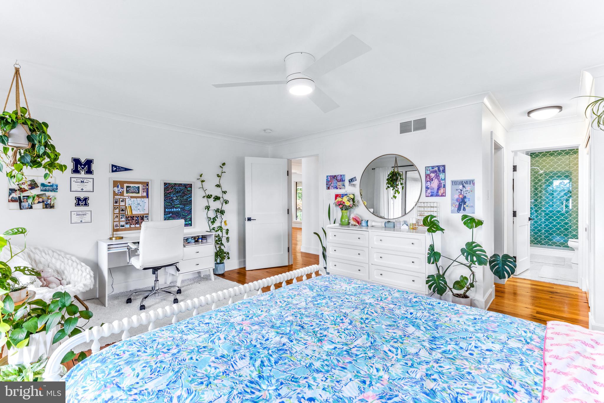 BENNETT POINT - Residential