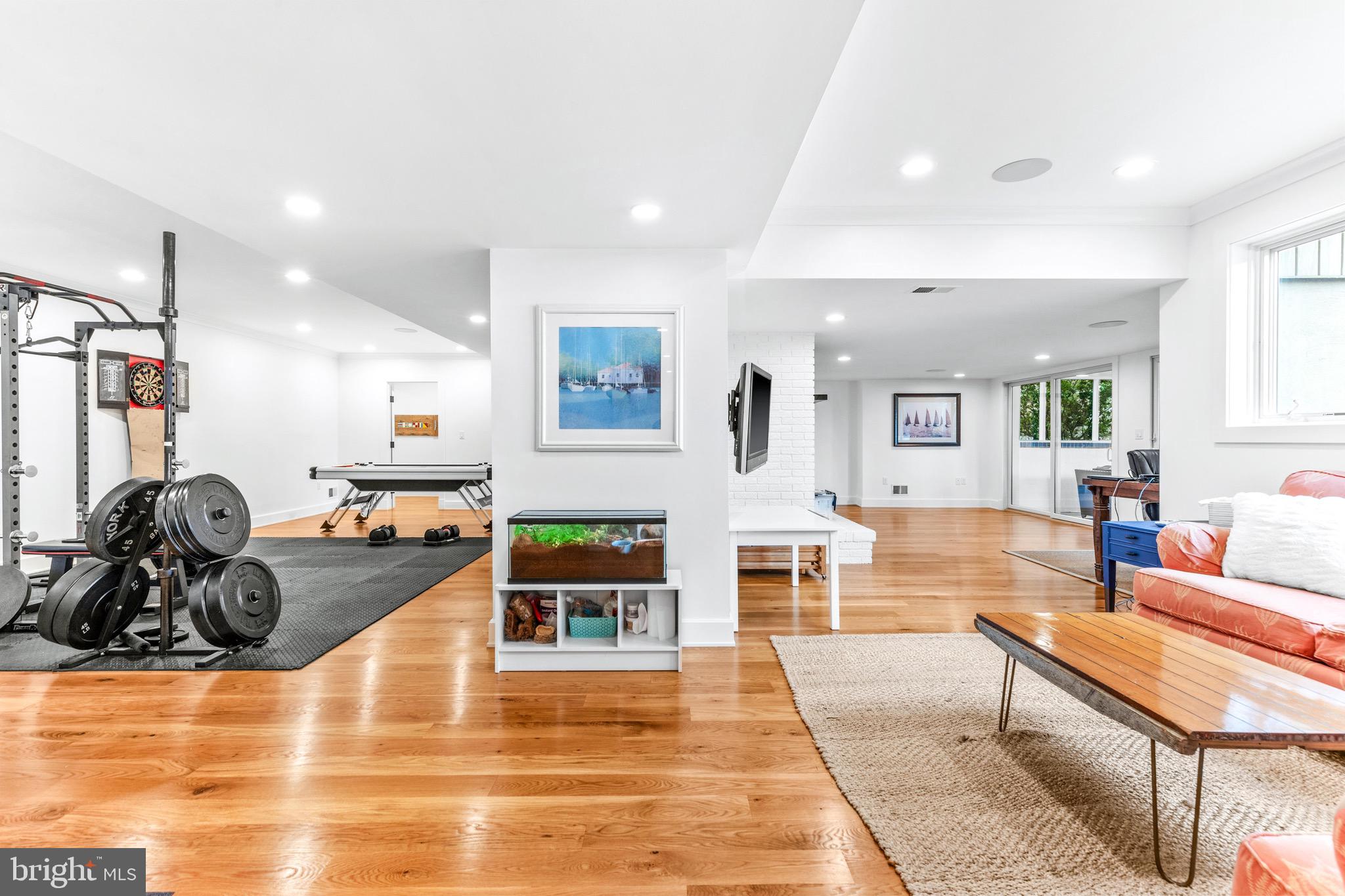 BENNETT POINT - Residential