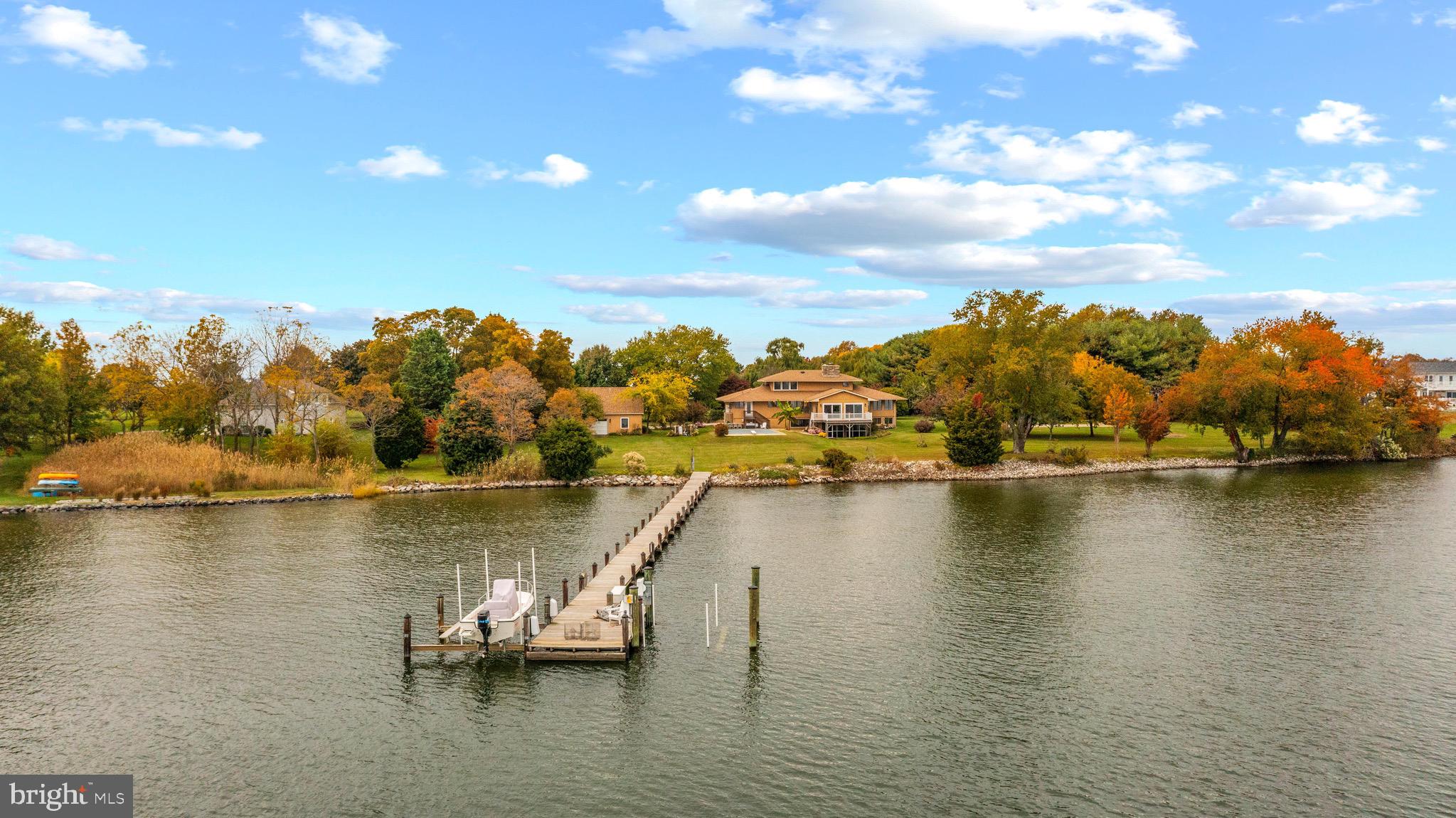 BENNETT POINT - Residential