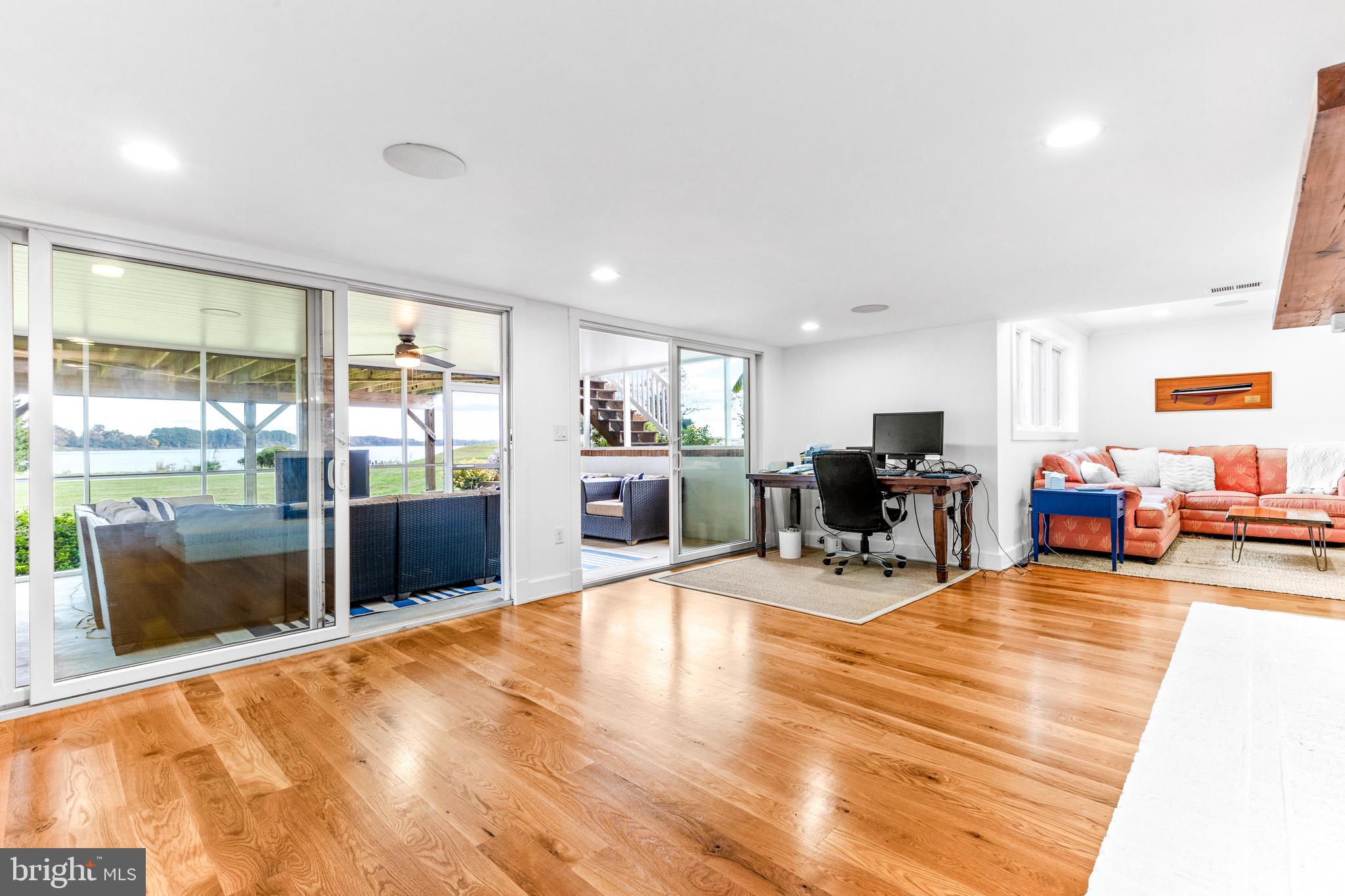 BENNETT POINT - Residential