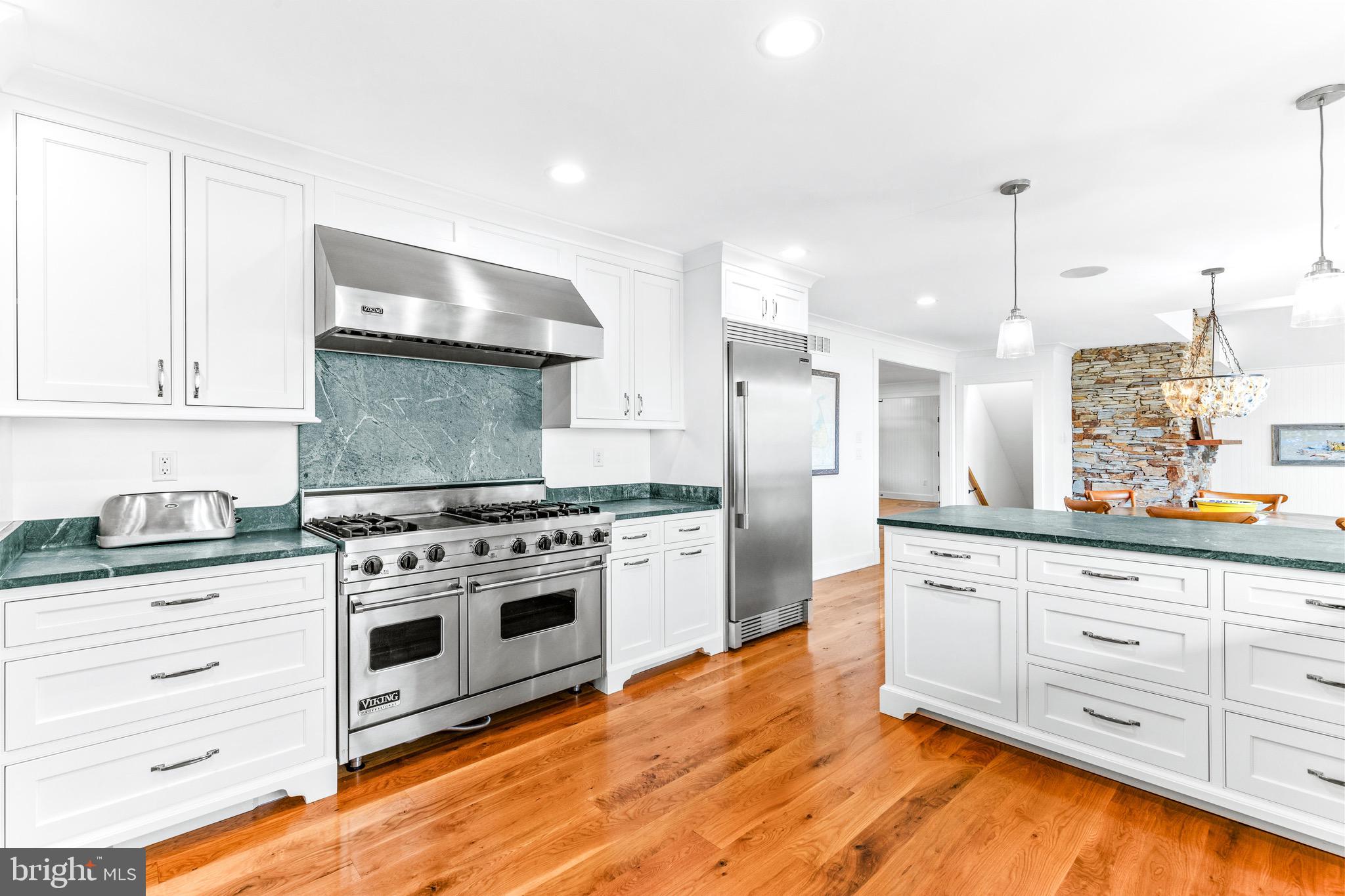 BENNETT POINT - Residential