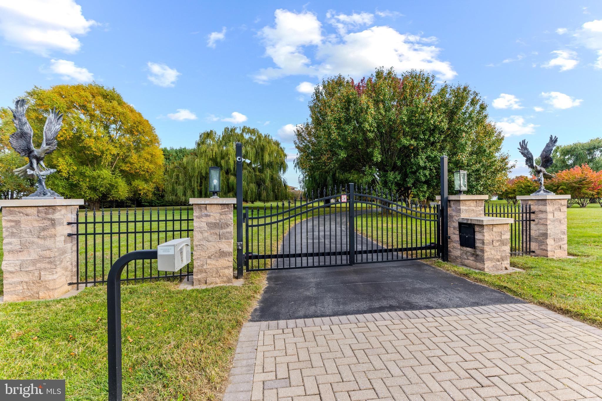 BENNETT POINT - Residential