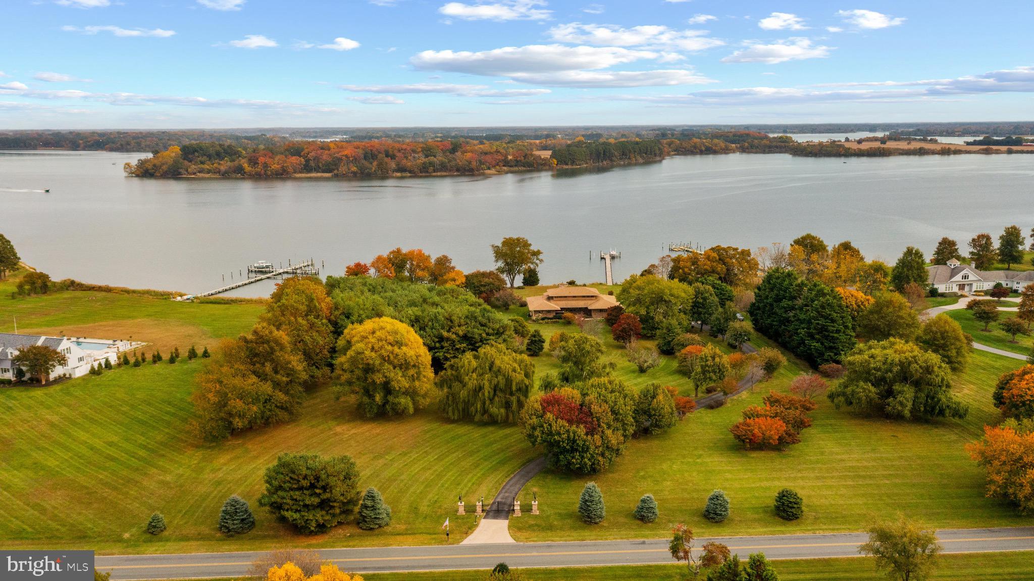 BENNETT POINT - Residential