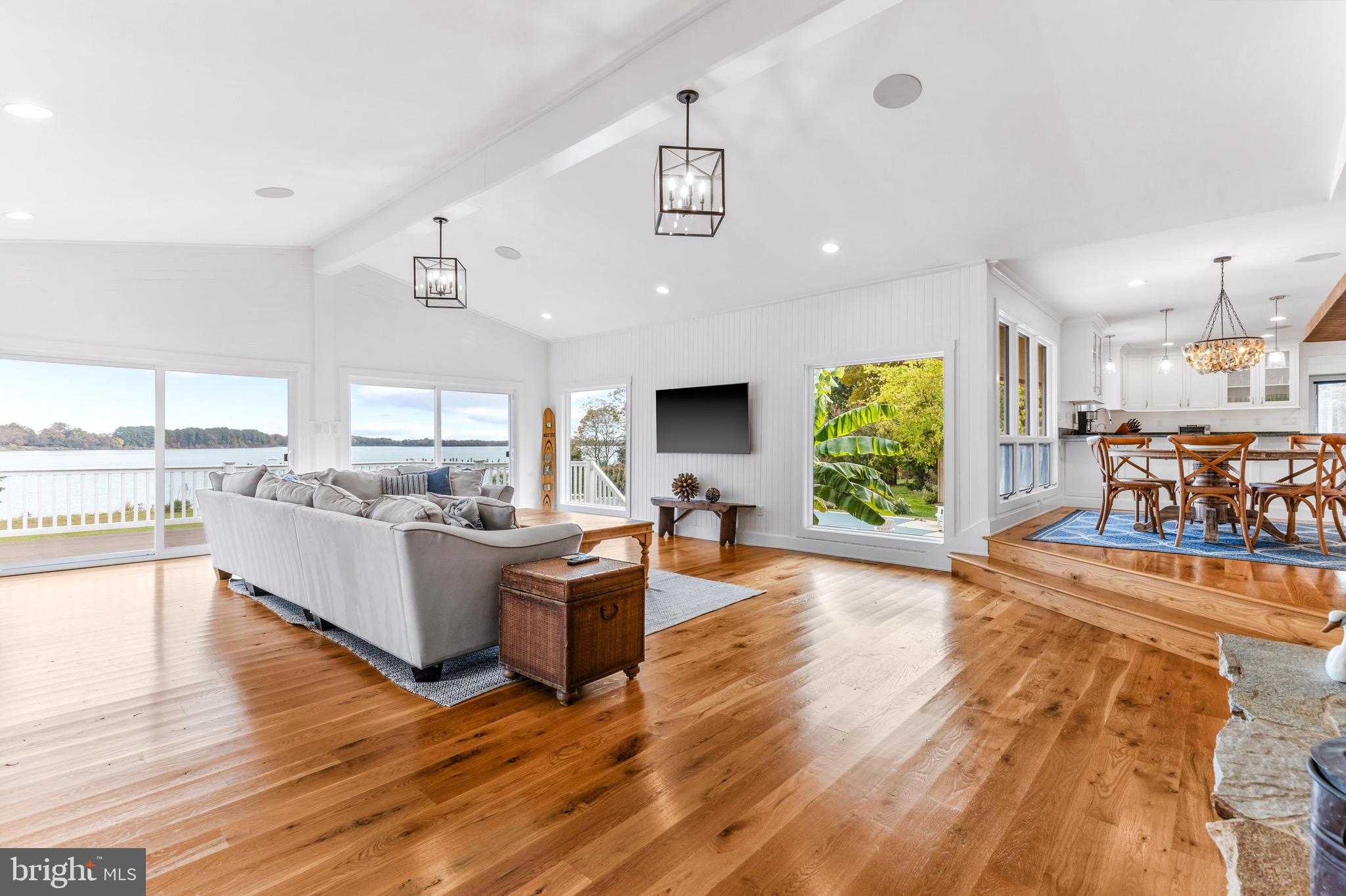 BENNETT POINT - Residential