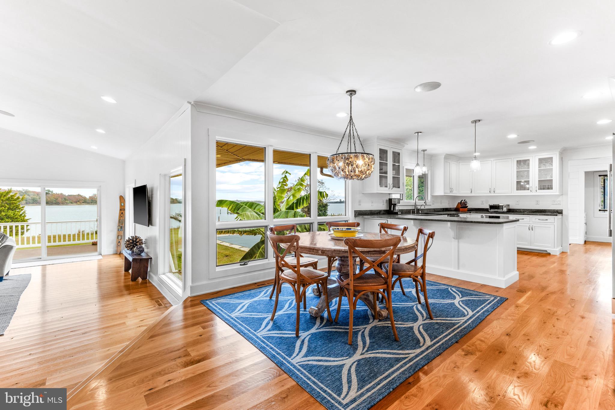 BENNETT POINT - Residential