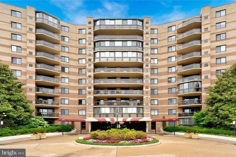 8370 GREENSBORO DRIVE 508 MCLEAN VA 22102
