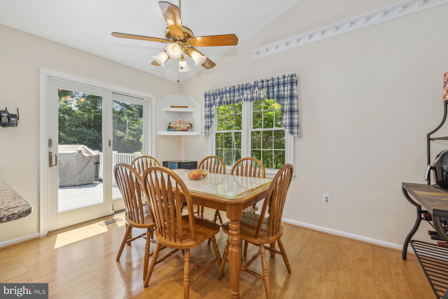 ORCHARD HILLS - Residential