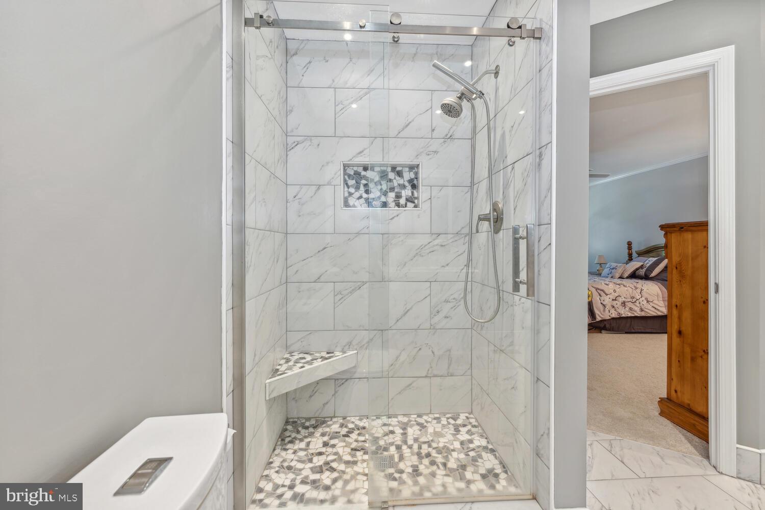 ORCHARD HILLS - Residential