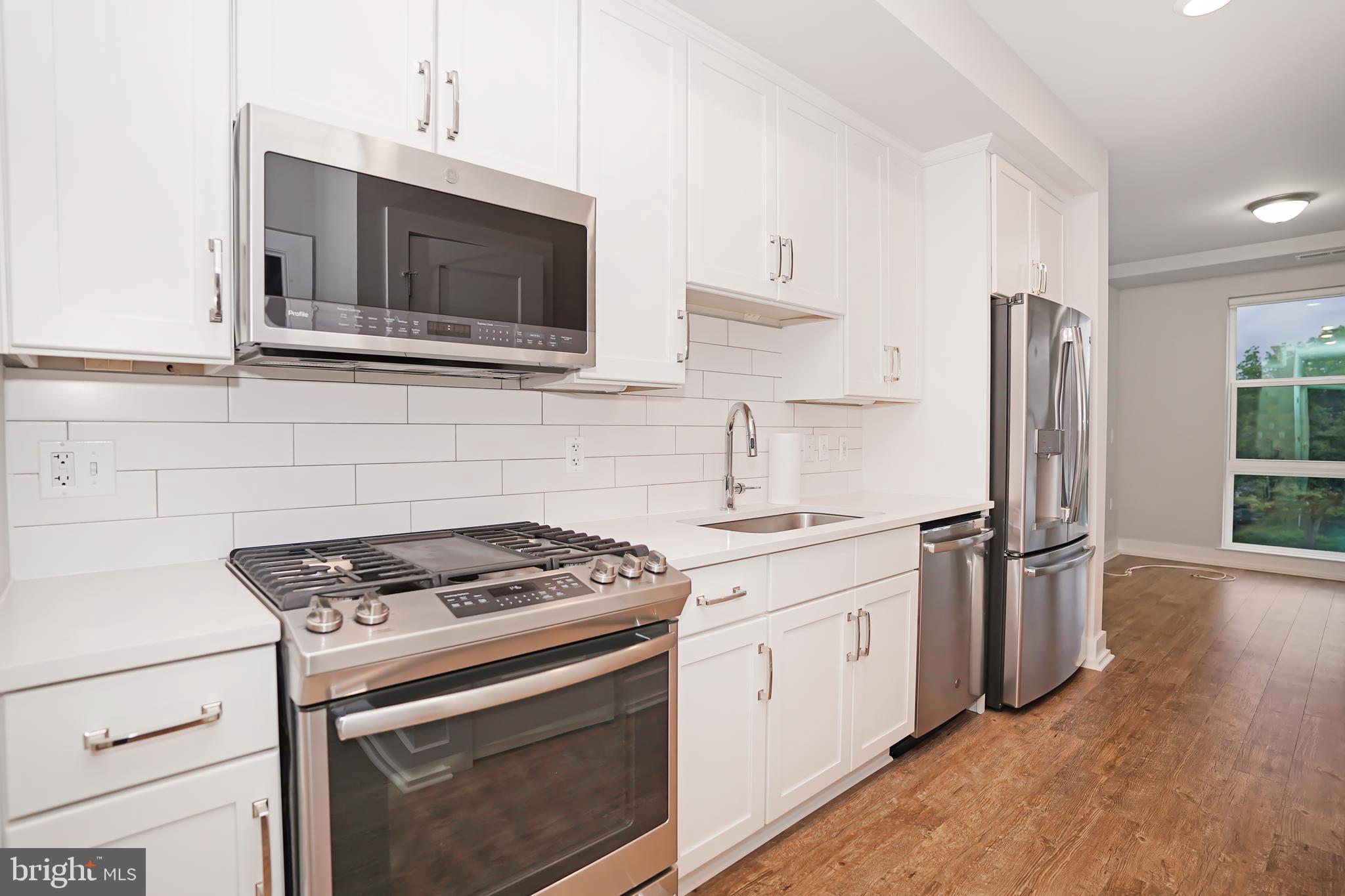 1800 MOUNT VERNON AVENUE 309