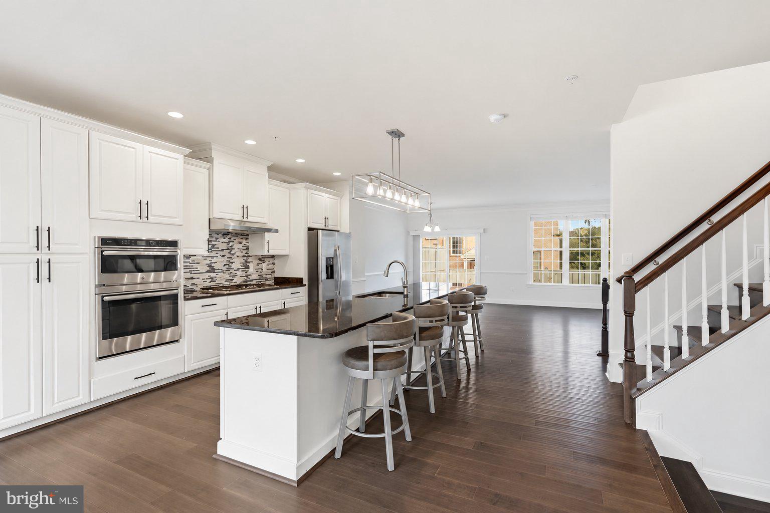 2526 CHERRY TREE ROAD