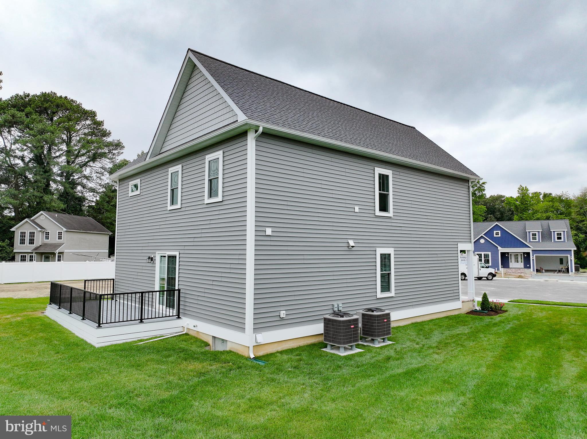 EASTON - Residential