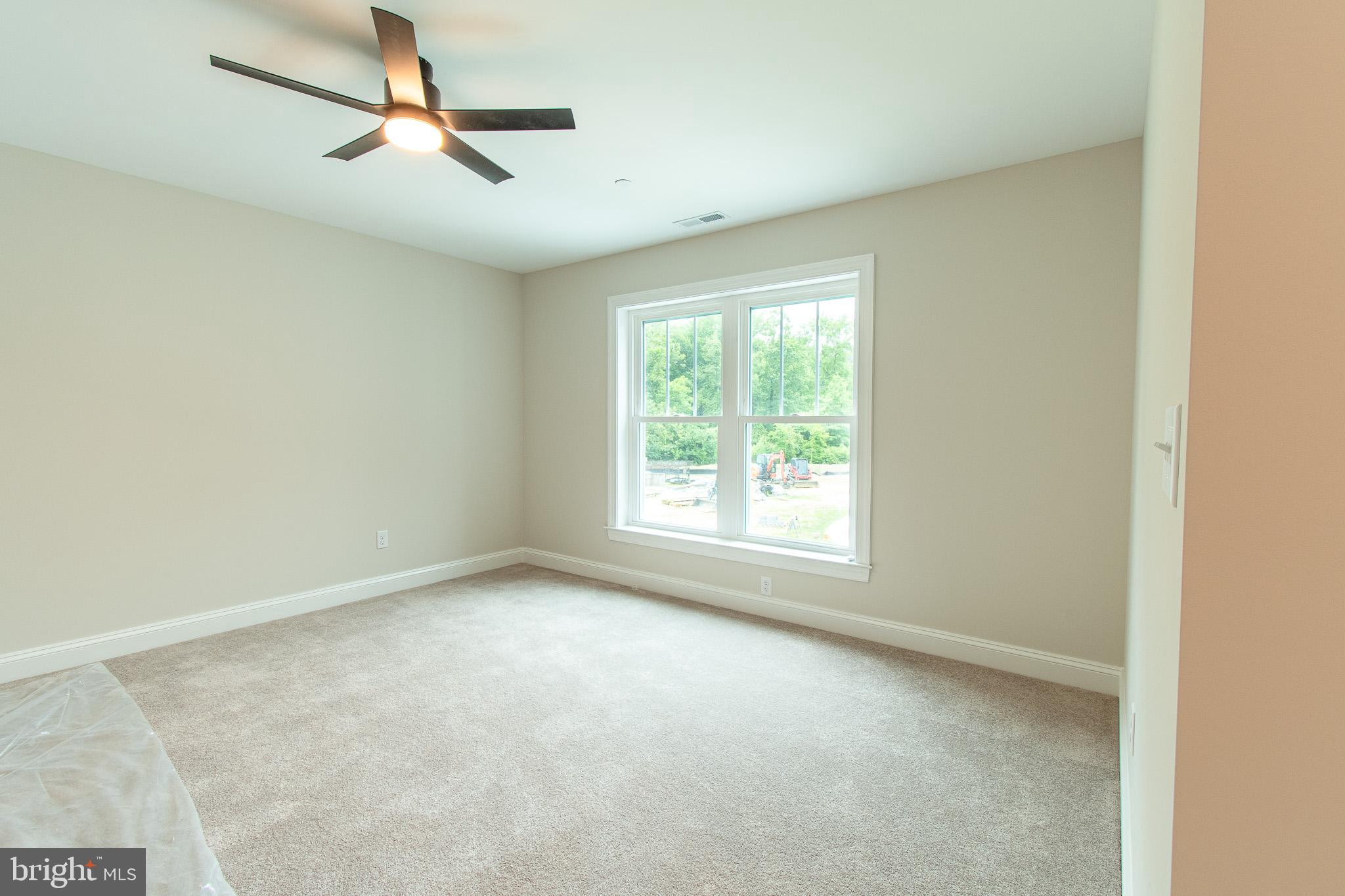 EASTON - Residential