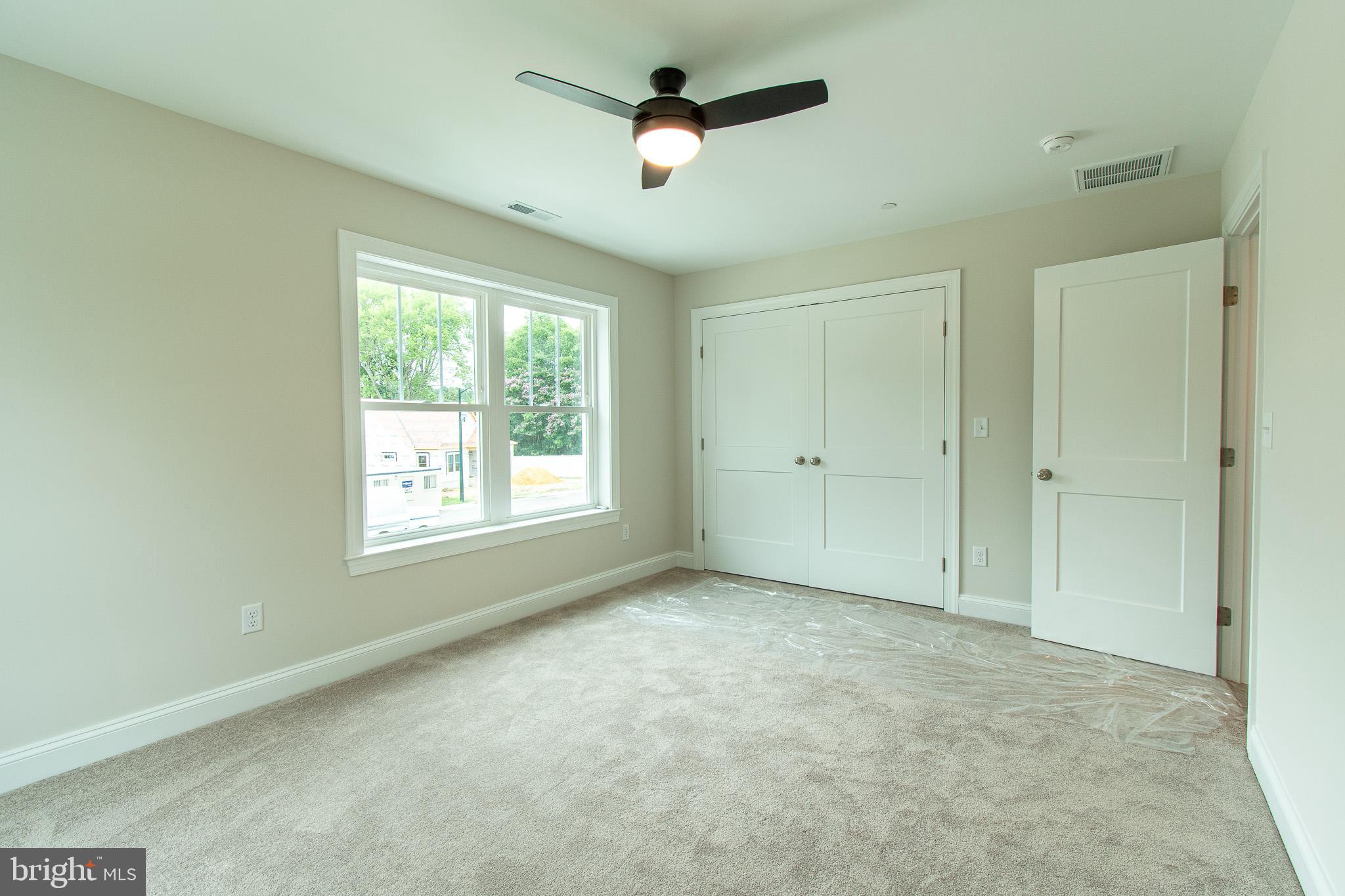 EASTON - Residential