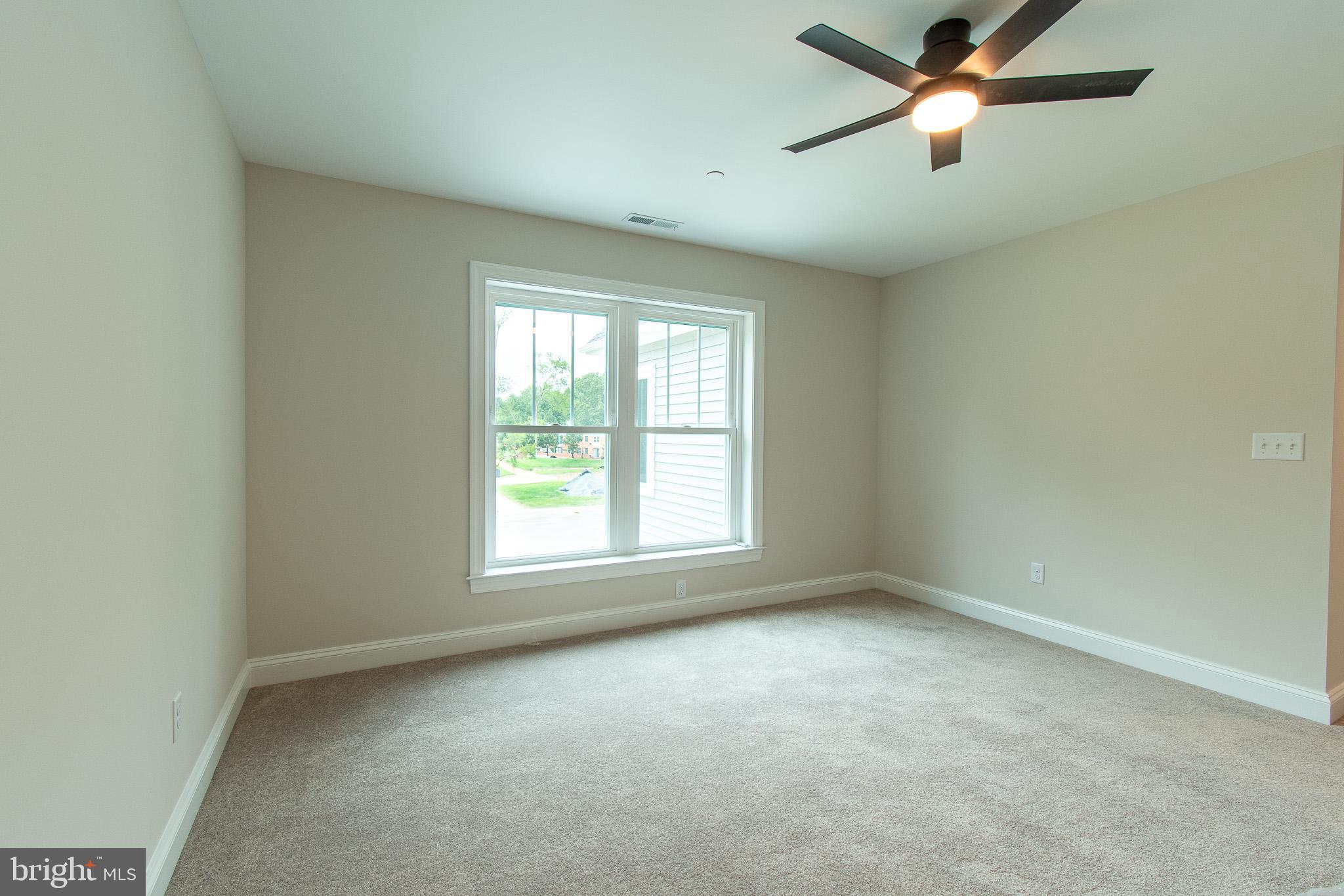 EASTON - Residential