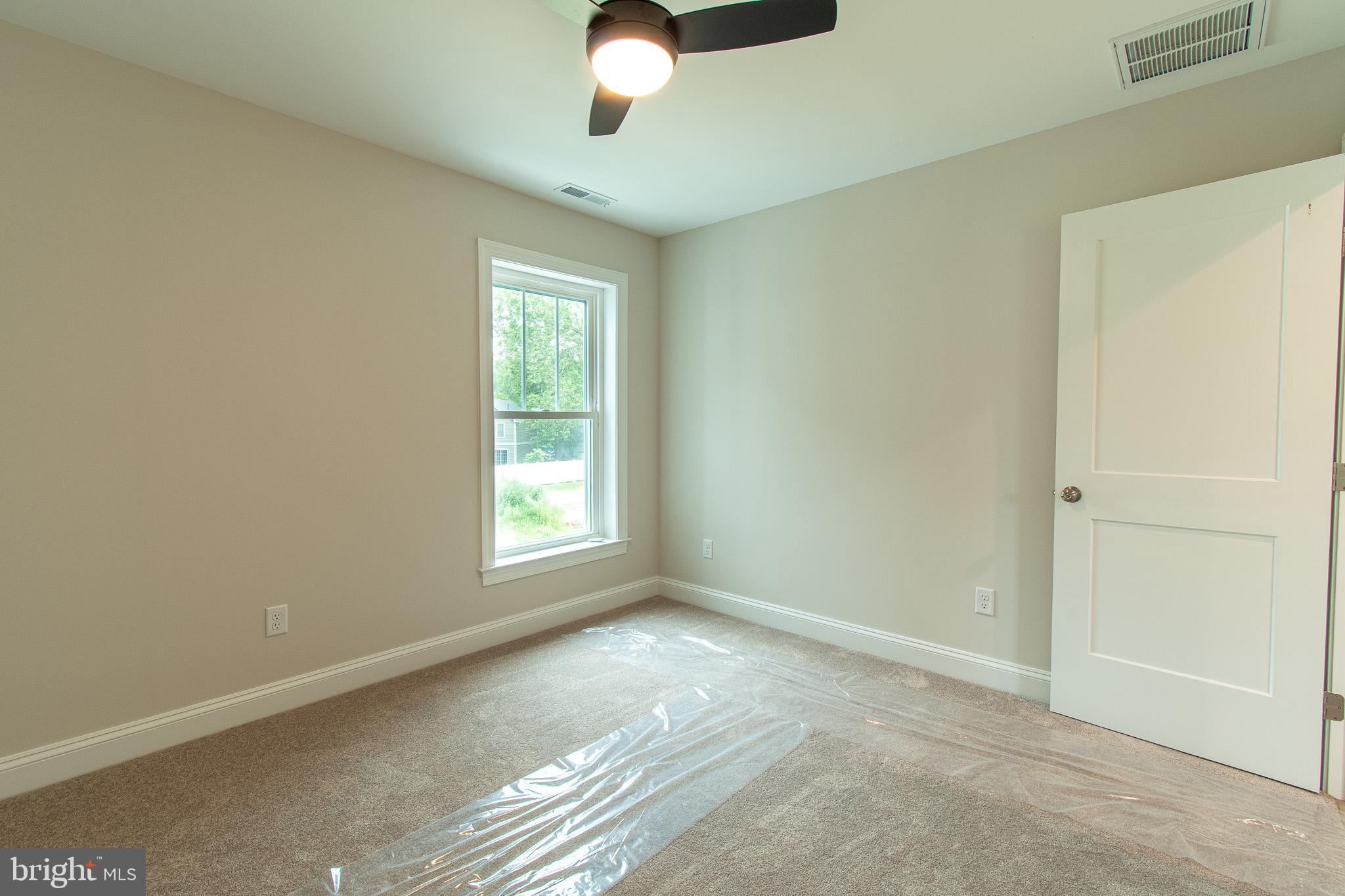 EASTON - Residential