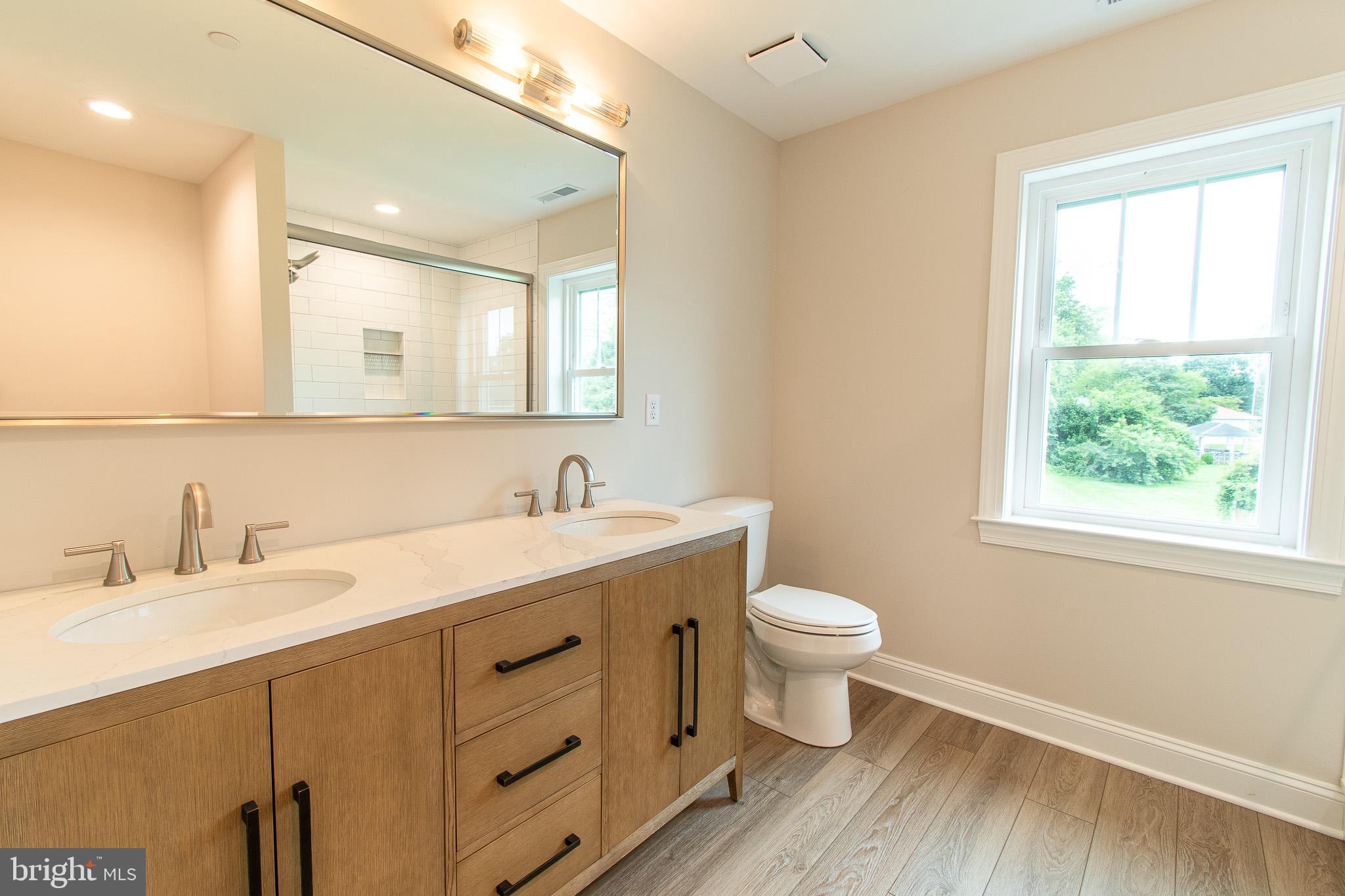 EASTON - Residential