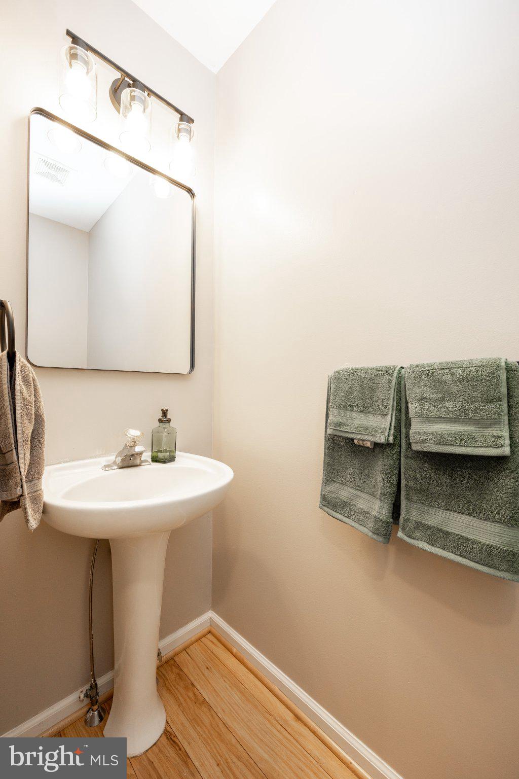 SPRING MEADOW FARM - Residential