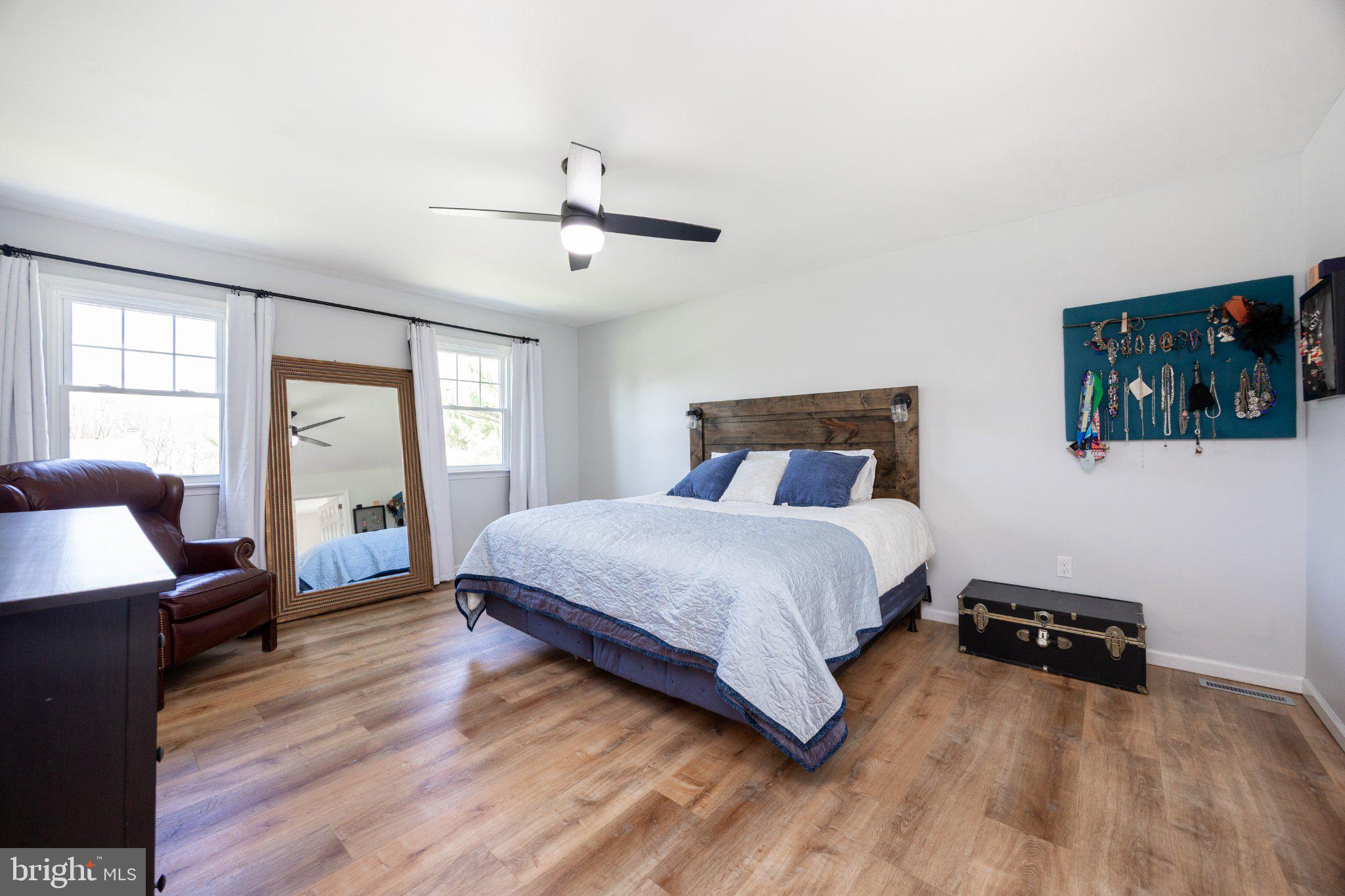 SPRING MEADOW FARM - Residential