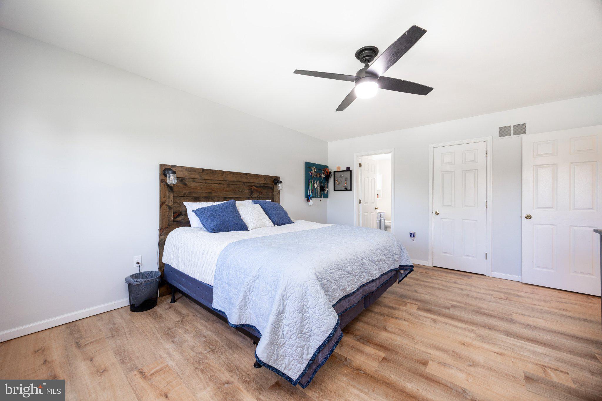 SPRING MEADOW FARM - Residential