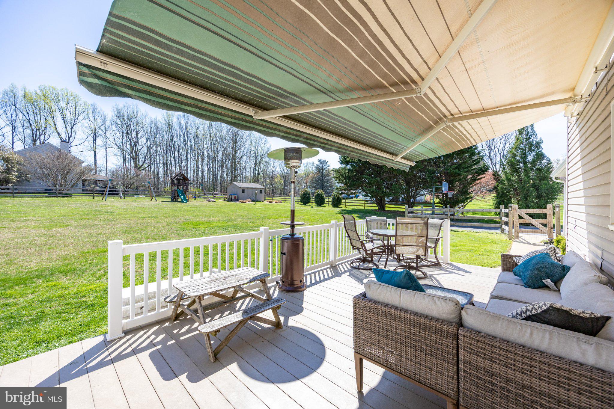 SPRING MEADOW FARM - Residential