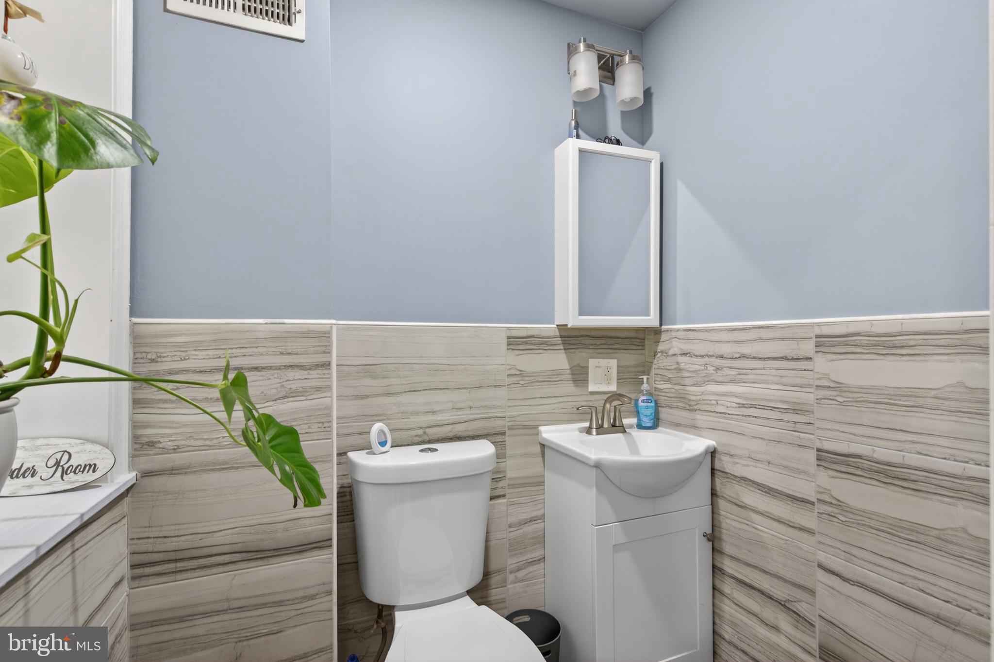 DICKINSON NARROWS - Residential