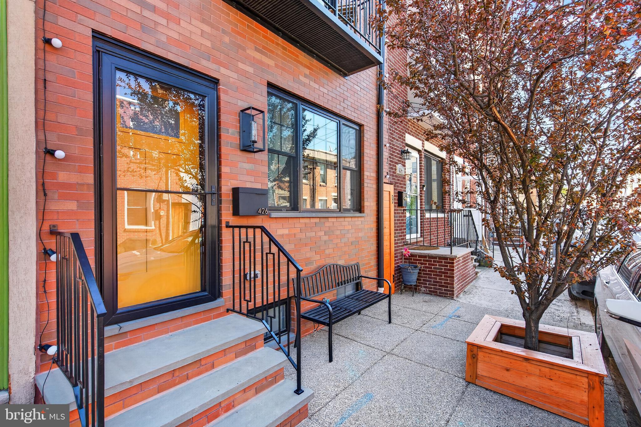 DICKINSON NARROWS - Residential