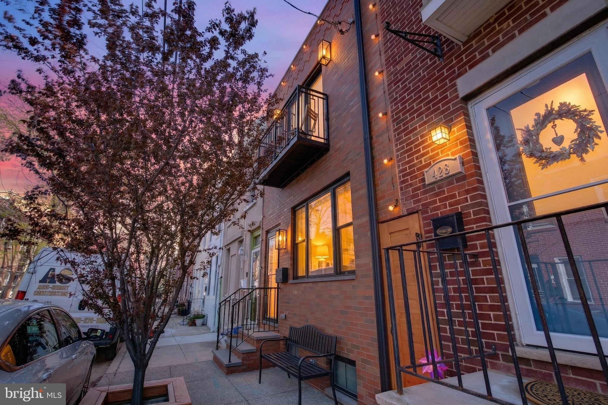 DICKINSON NARROWS - Residential