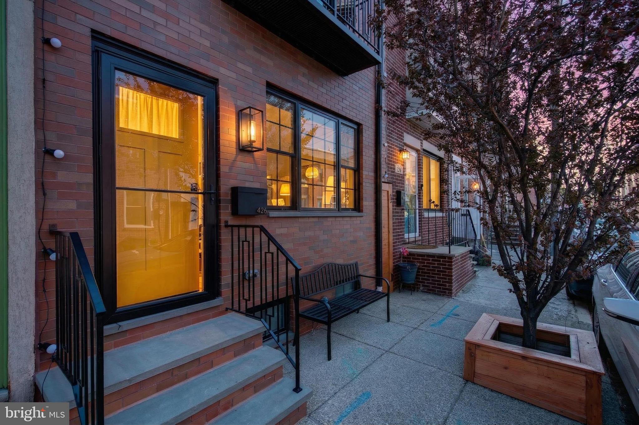 DICKINSON NARROWS - Residential