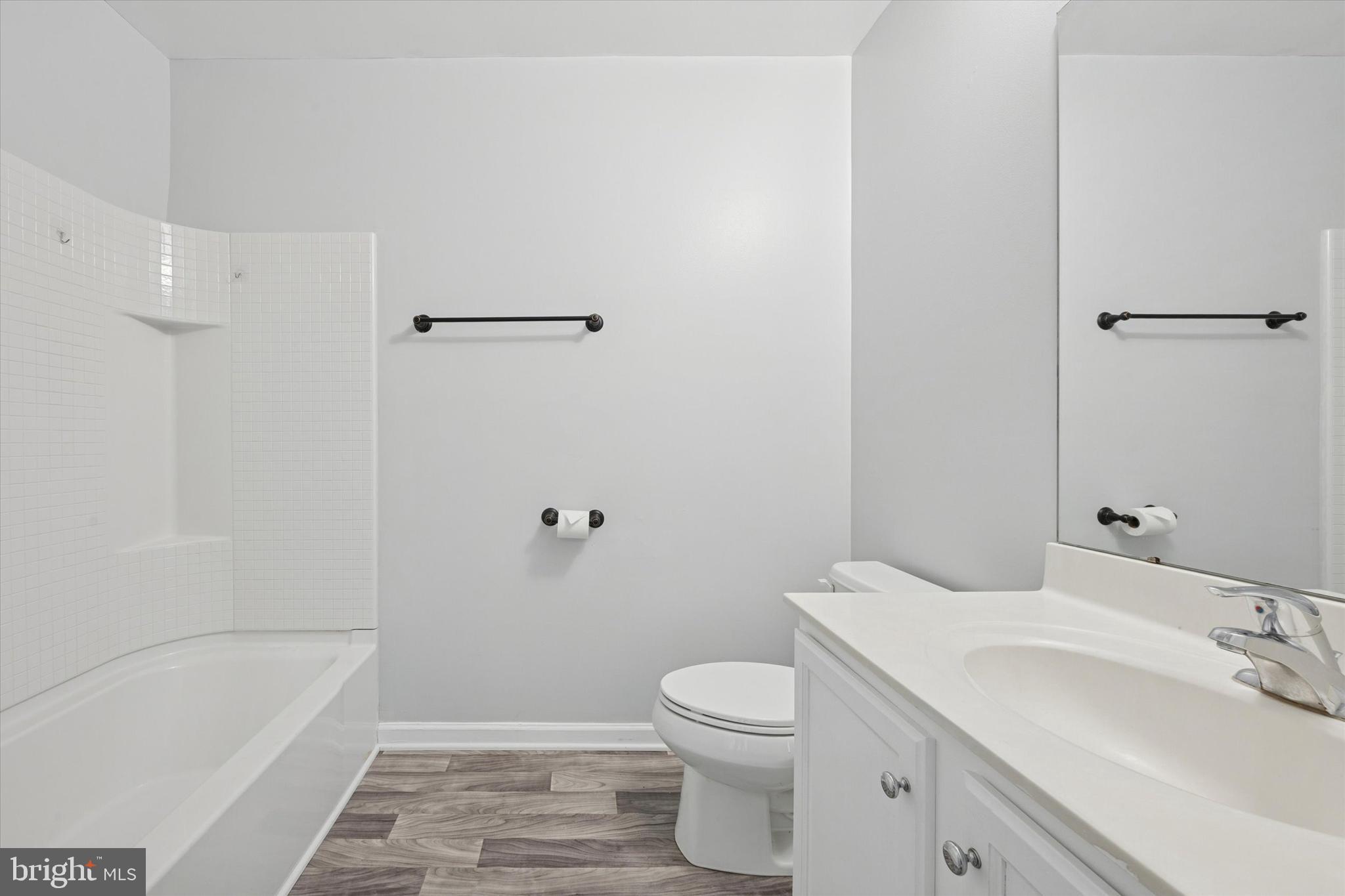 LANSDOWNE - Residential