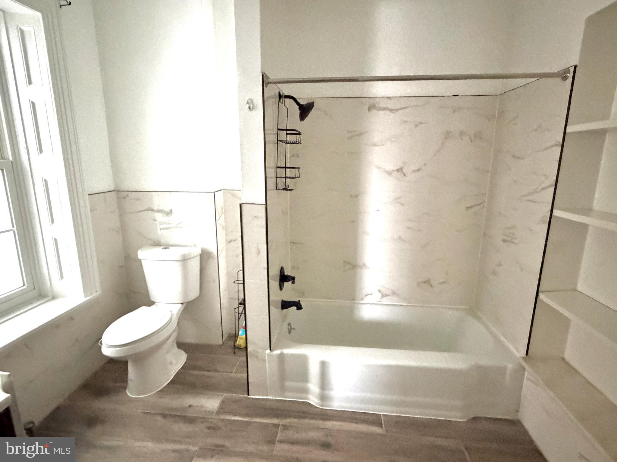 READING - Residential Lease