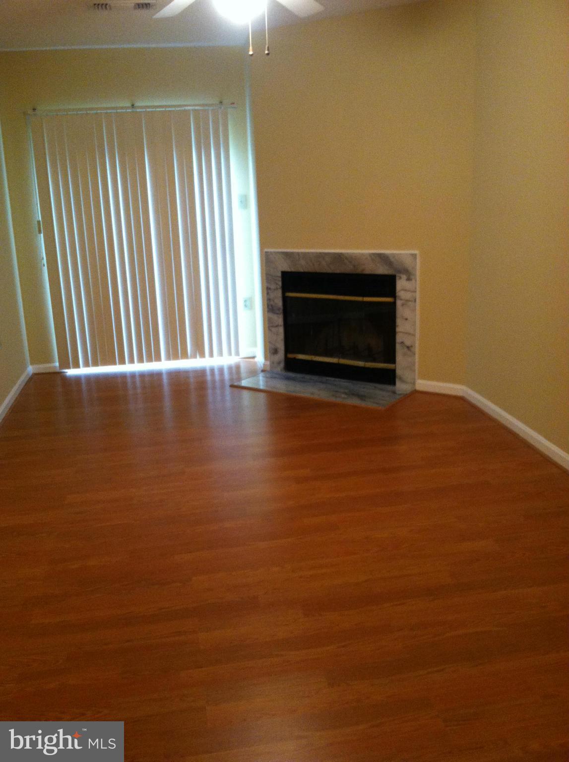 HILLWOOD - Residential Lease