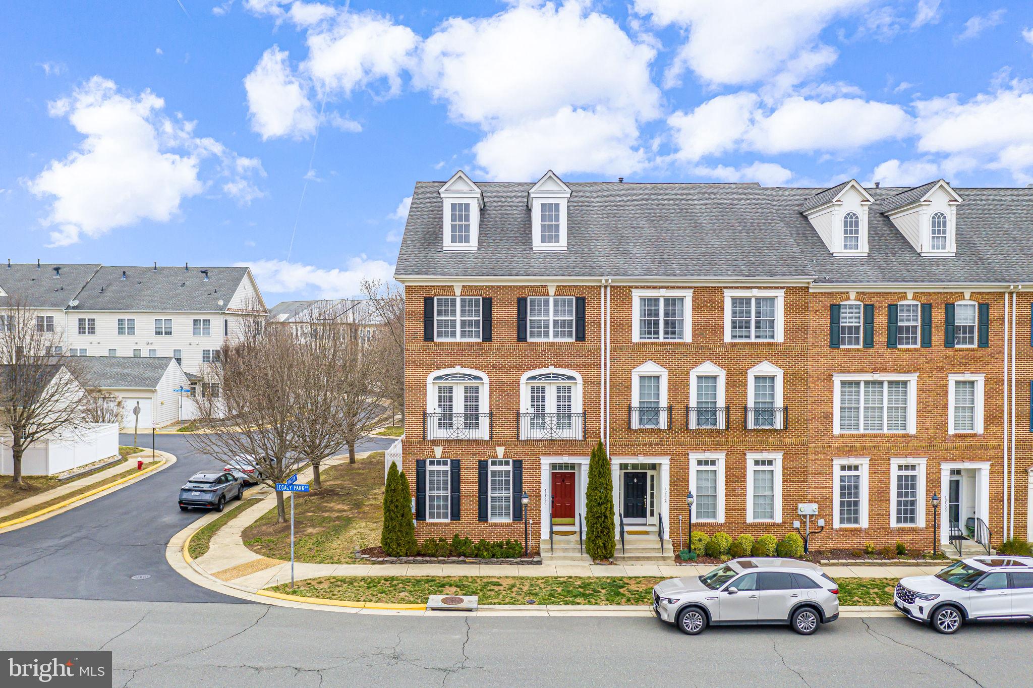 BRAMBLETON - Residential