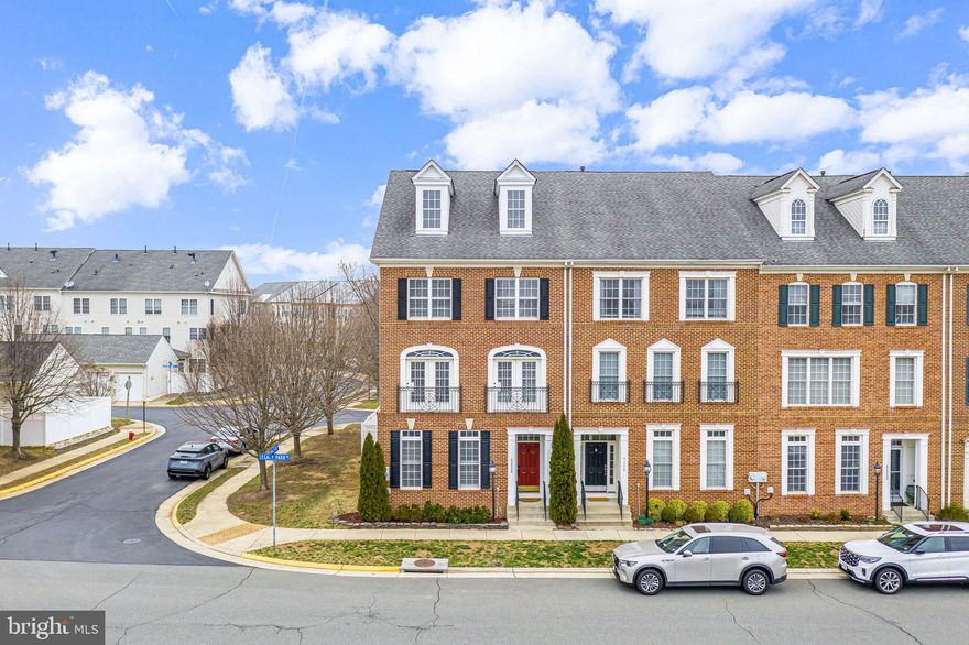 Over 90k in recent upgrades! Welcome to this stunning Chancery model, a residence that offers exquisite upgrades at every turn. As you enter, you'll immediately notice the elegance of plantation shutters that adorn the windows throughout all three  levels of the home. The main floor is further enhanced by brand-new luxury vinyl plank flooring, leading you into a fully renovated kitchen and family room.
The chef’s kitchen is a true masterpiece, featuring top-of-the-line GE Monogram appliances and a thoughtfully designed layout. It boasts a built-in cooktop with four burners and a griddle, a commercial-grade hood with a warming feature, double wall ovens, a warming drawer, and custom white shaker cabinets, with upper cabinets showcasing glass inserts. The built-in refrigerator and dishwasher ensure both convenience and sophistication. The expansive island comfortably accommodates seating for four and includes a pull-out double trash can and a wine cooler. The stunning white subway tile backsplash and elegant quartz countertops complete this culinary haven. For added convenience, the kitchen offers double pantries and a custom desk or hutch for additional storage. The space is illuminated by new lighting, and a striking stone tile accent wall with a built-in television and linear fireplace creates a perfect focal point, complemented by a lighted alcove ideal for display.The powder room has been fully renovated, featuring a new vanity with quartz countertop and a premium Toto toilet. The front living and dining rooms exude spaciousness and style, with a unique art display screen separating the two. An abundance of windows fills these rooms with natural light, infusing the home with warmth and charm.The upper level is equally impressive, with newly installed carpet on the stairs and hallway, while the primary and secondary bedrooms showcase Brazilian cherry hardwood floors. The primary bedroom is generously proportioned, featuring a sitting area, a large bed area, four closets, and a spacious bath with updated tile flooring. The en-suite bath offers a soaking tub, a separate shower, double vanities with ample storage, and a private water closet for added privacy.The laundry room is conveniently located between the primary and secondary bedrooms.
The second bedroom on this level features a double-door closet, a faux brick accent wall, updated lighting, and a new door with access to the master bath.On the third level, you’ll find an inviting retreat. This expansive recreation room is equipped with a projector, screen, and all necessary equipment, offering a perfect space for entertainment. Additionally, the level includes a linen closet, a storage closet, two generously sized bedrooms, and a full bath with newer tiles.The brick courtyard, located between the home and the garage, is spacious and perfect for outdoor dining, grilling, and lounging. The two-car garage provides ample room for both parking and additional storage.The rear street offers a serene, private environment, where children can play without the interruption of through traffic. Moreover, the acres of Legacy Park directly across the street provide access to tennis courts, a zip line, two playgrounds, basketball and volleyball courts, and scenic trails.This home is ideally located within walking distance of the Brambleton Town Center, which offers a variety of amenities including shopping, a library, healthcare and dental services, a movie theater, fitness center, restaurants, and more. Living in Brambleton means enjoying a lifestyle filled with convenience and charm—come and experience the beauty of this exceptional community!