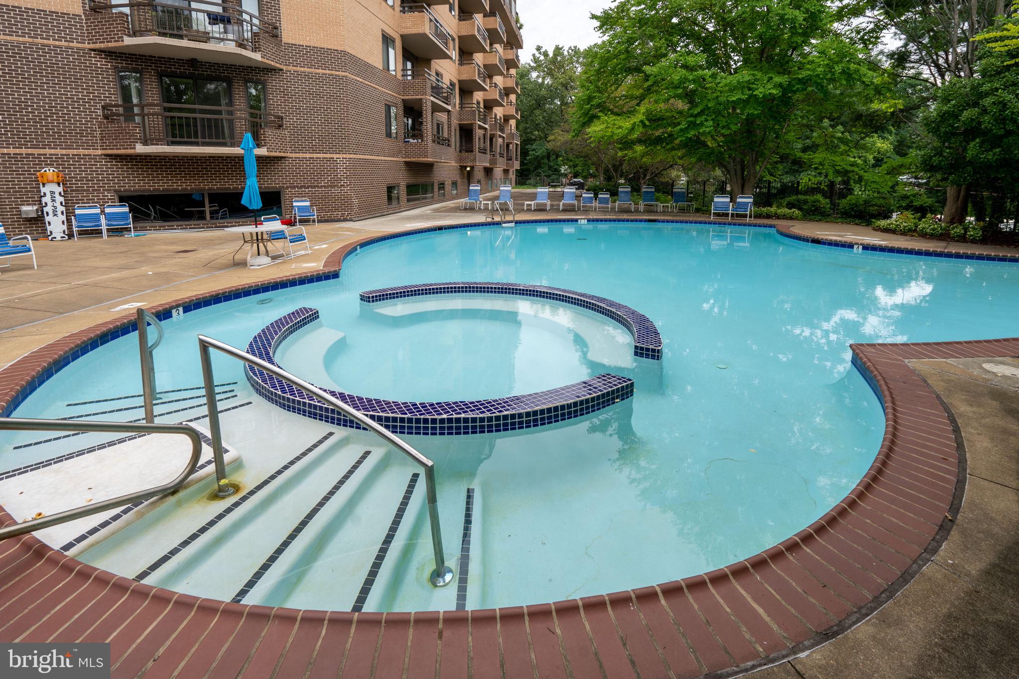 GEORGETOWN - Residential