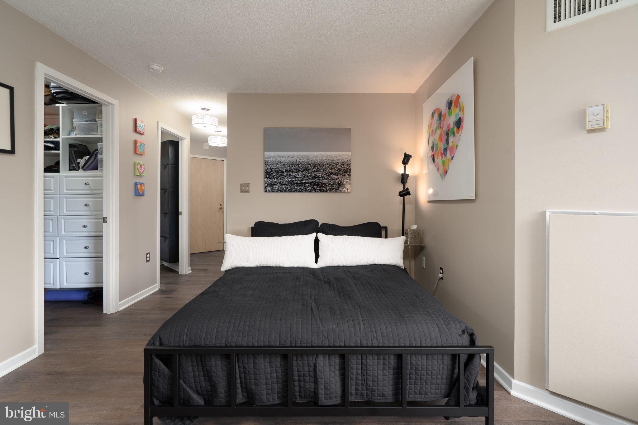 2111 WISCONSIN AVENUE NW 512