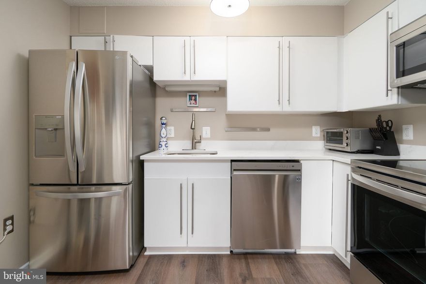 Renovated studio apartment in the perfect space and location. This unit comes with new stylish flooring throughout, white quartz countertops in the kitchen, a large walk-in closet with custom shelving and an in-unit washer and dryer. The Observatory of Georgetown is an ideally located building offering 24 hour concierge, outdoor pool, rooftop deck, large gym and spacious social room. Steps to the Trader Joe's right next door and close to Whole Foods, Georgetown University, CVS, many restaurants and a variety of boutique shops.  Also conveniently located by bus transit for Georgetown University access.

Underground reserved parking available for approximately $120/month. One pet allowed on a case by case with max weight of 20 lbs.  This unit is currently tenant occupied through the end of June, receiving $2400/month.