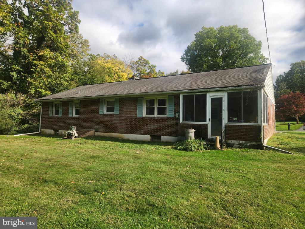 2303 HELENA ROAD