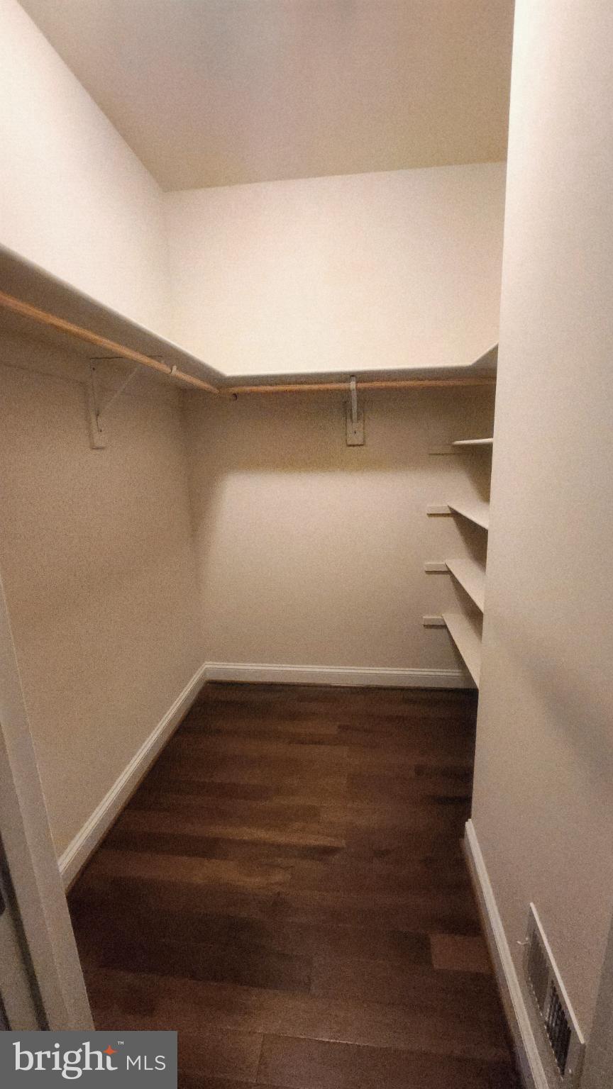 WILLOW RIDGE - Residential