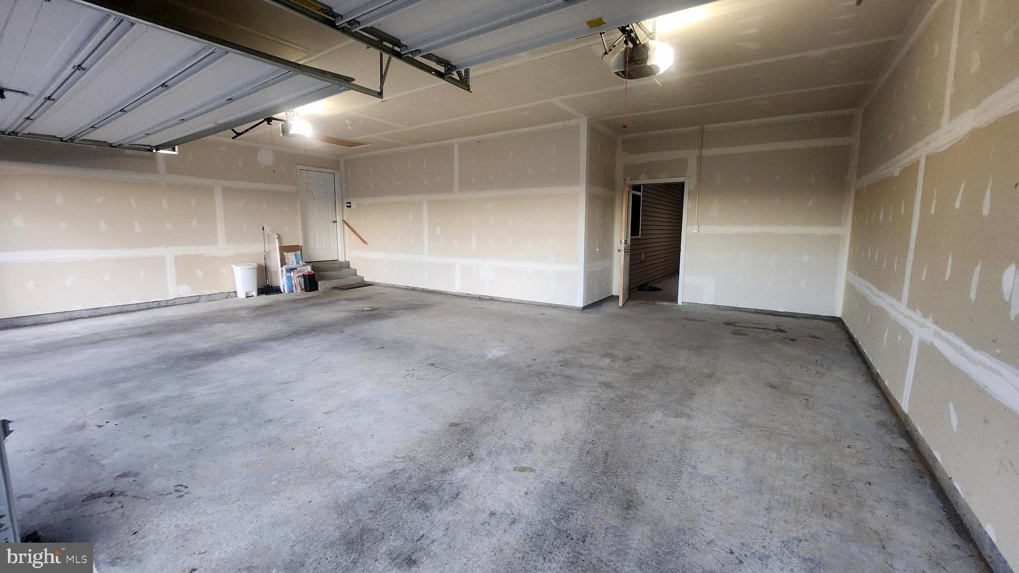 WILLOW RIDGE - Residential