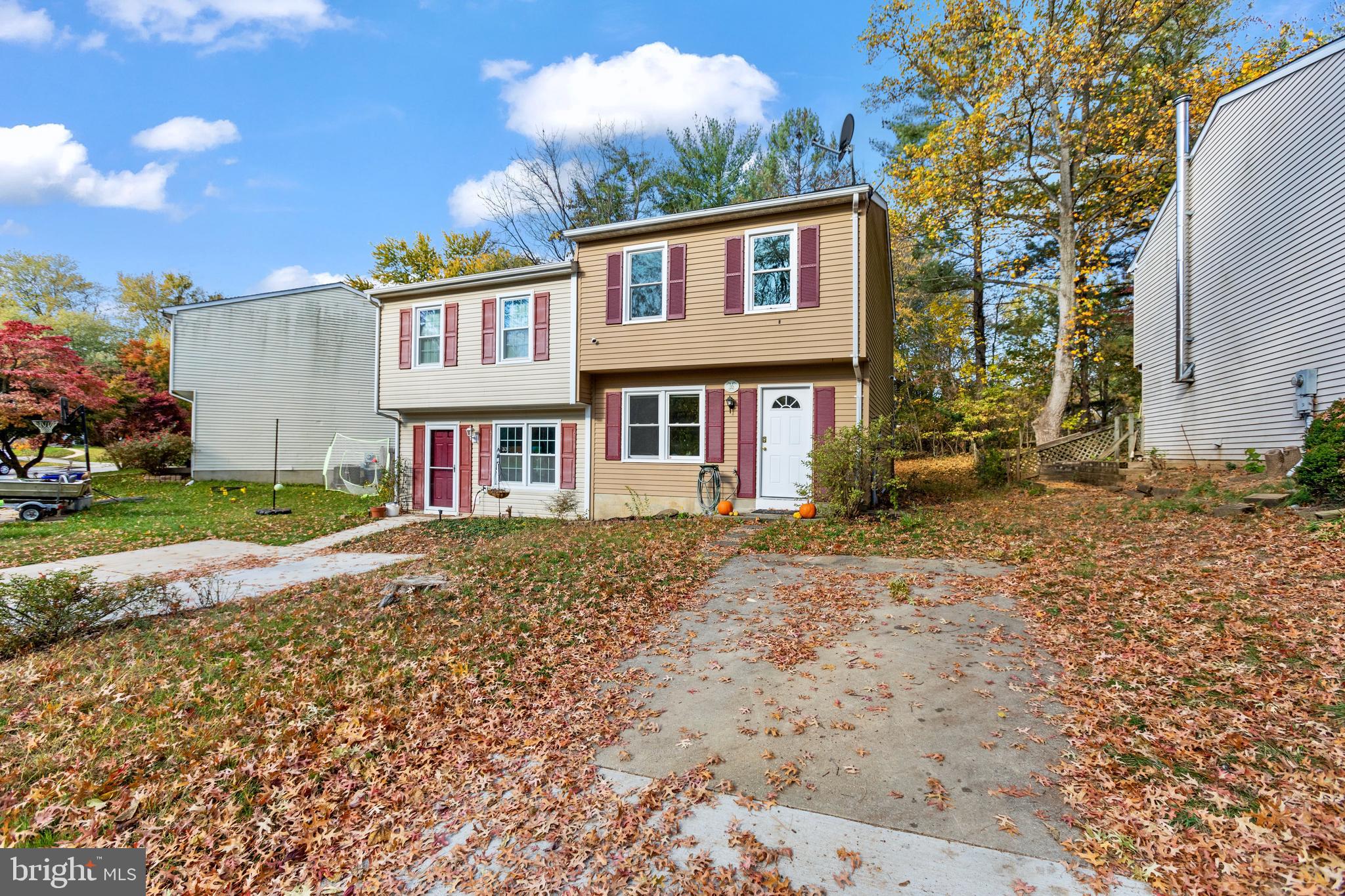 MANCHESTER VILLAGE - Residential