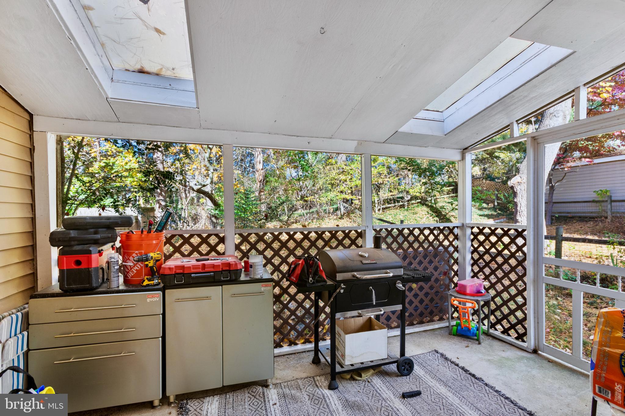 MANCHESTER VILLAGE - Residential