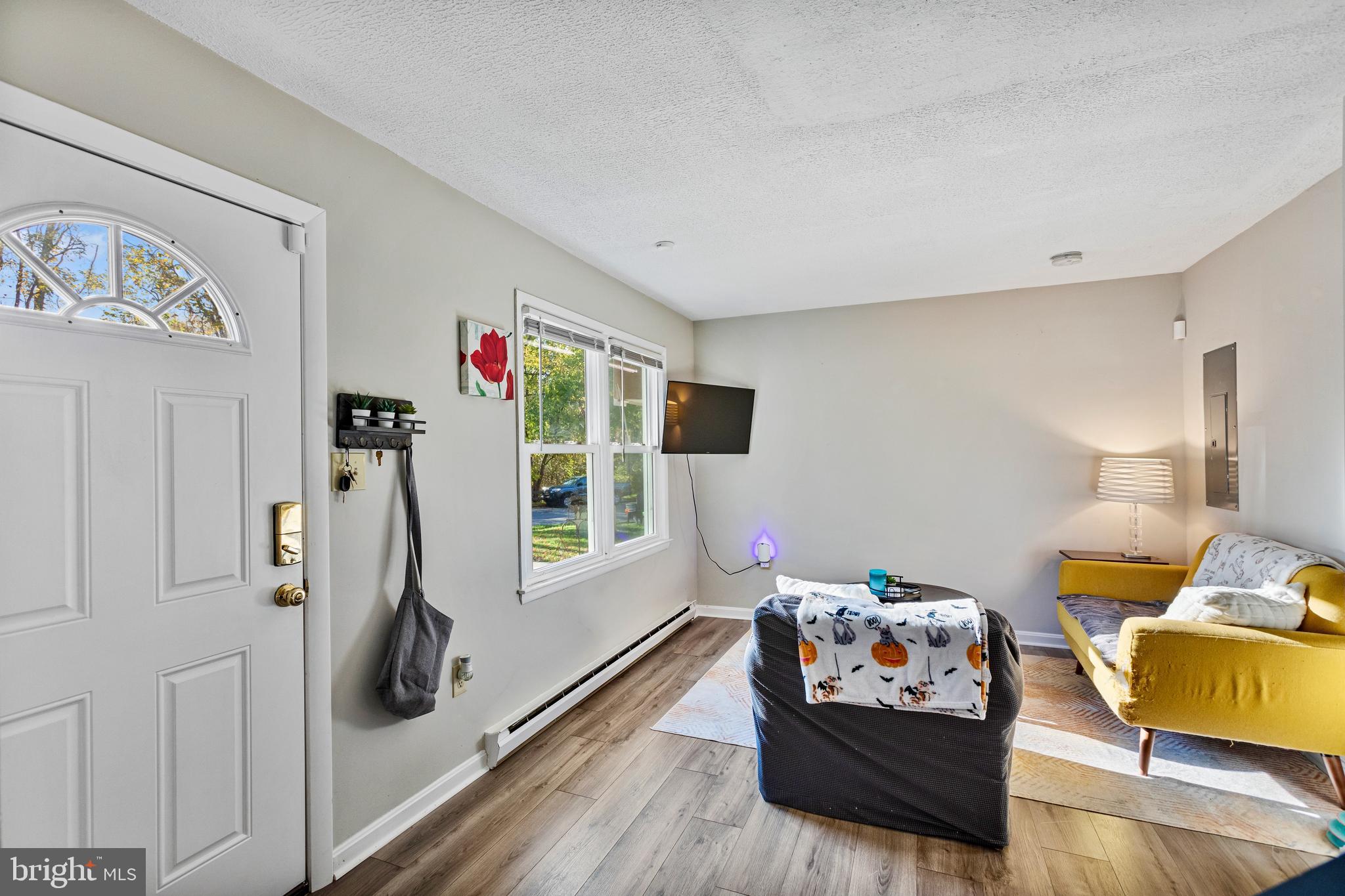 MANCHESTER VILLAGE - Residential