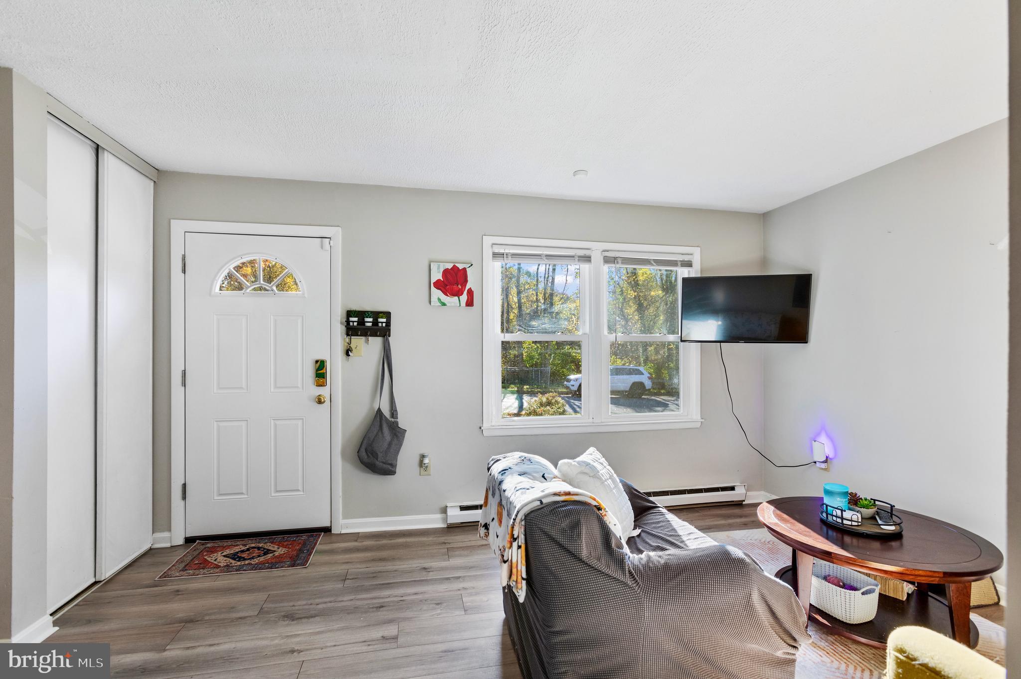 MANCHESTER VILLAGE - Residential