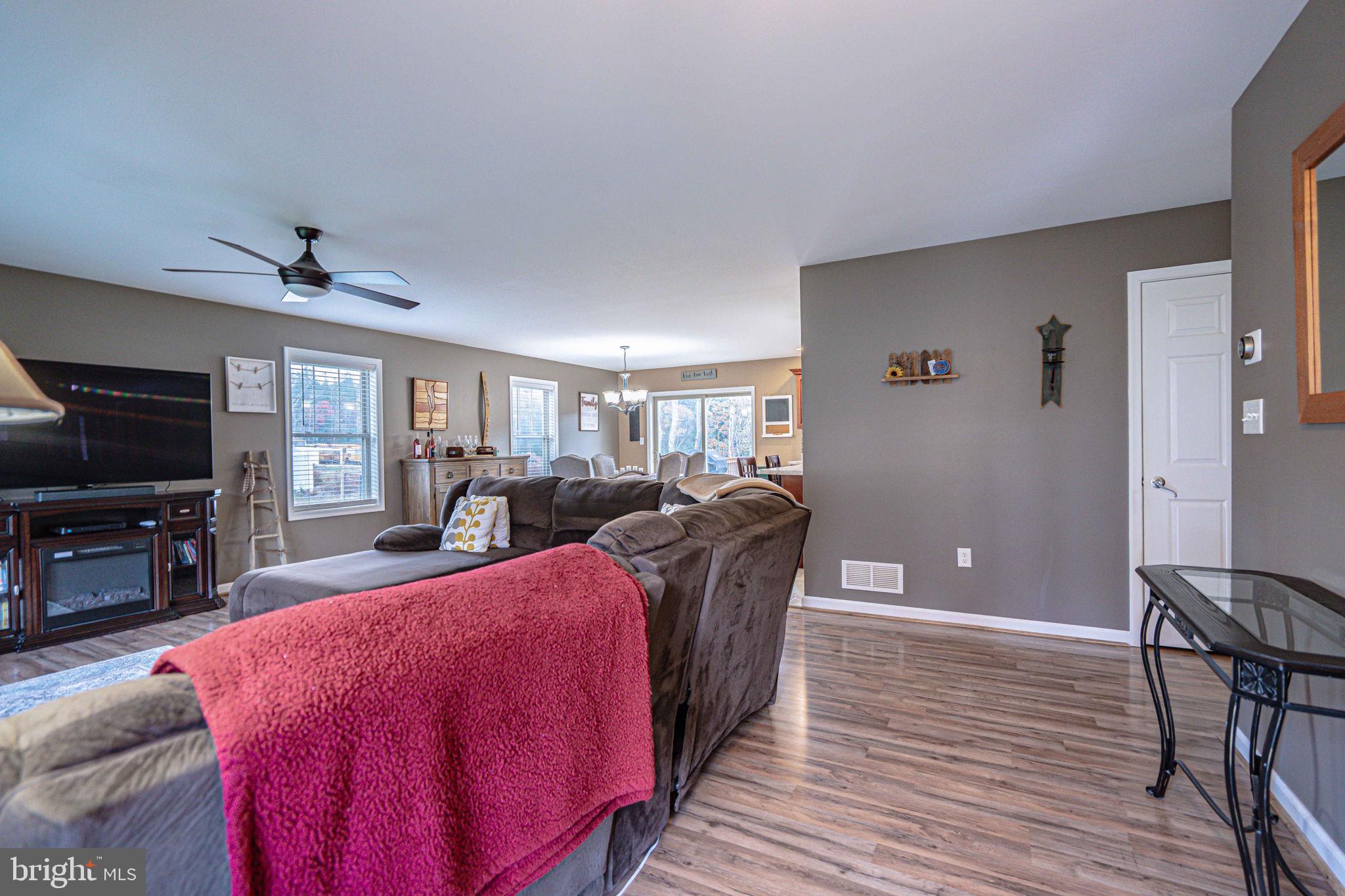 OWL CREEK - Residential