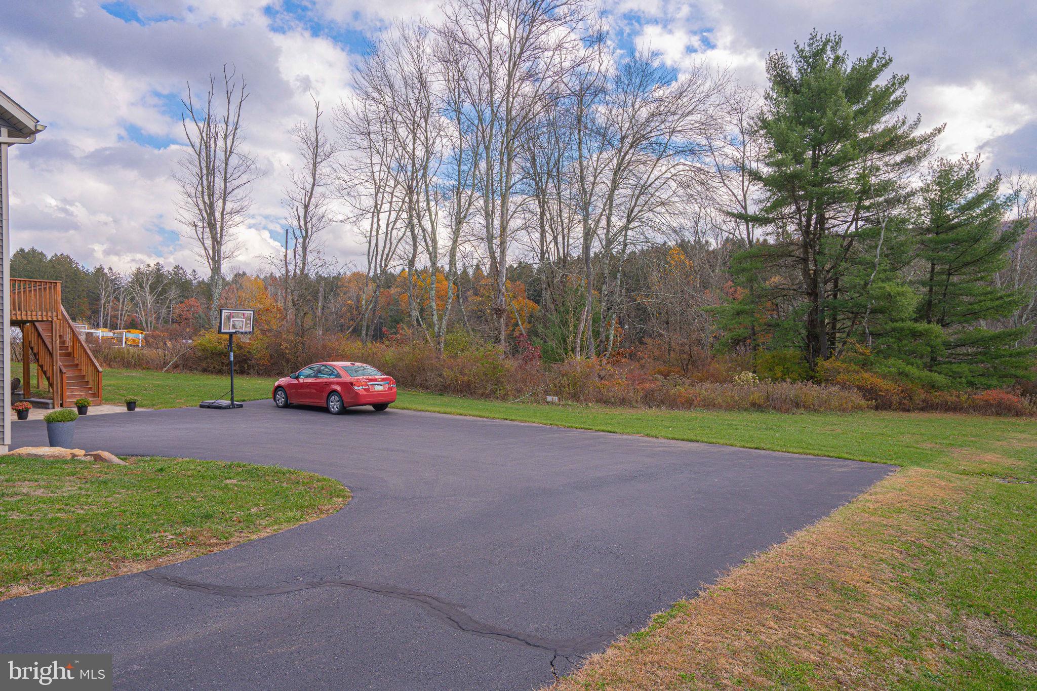 OWL CREEK - Residential