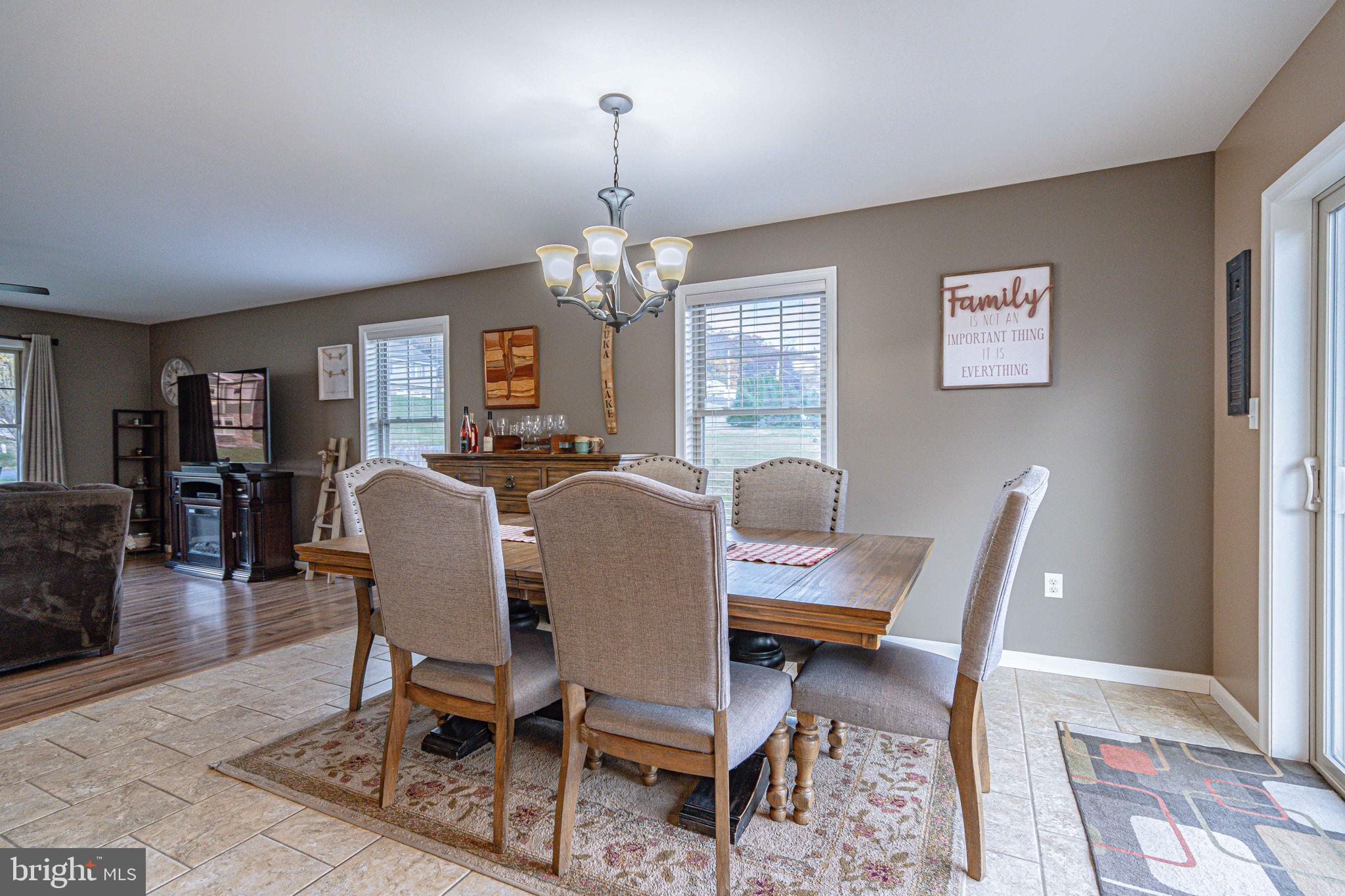 OWL CREEK - Residential