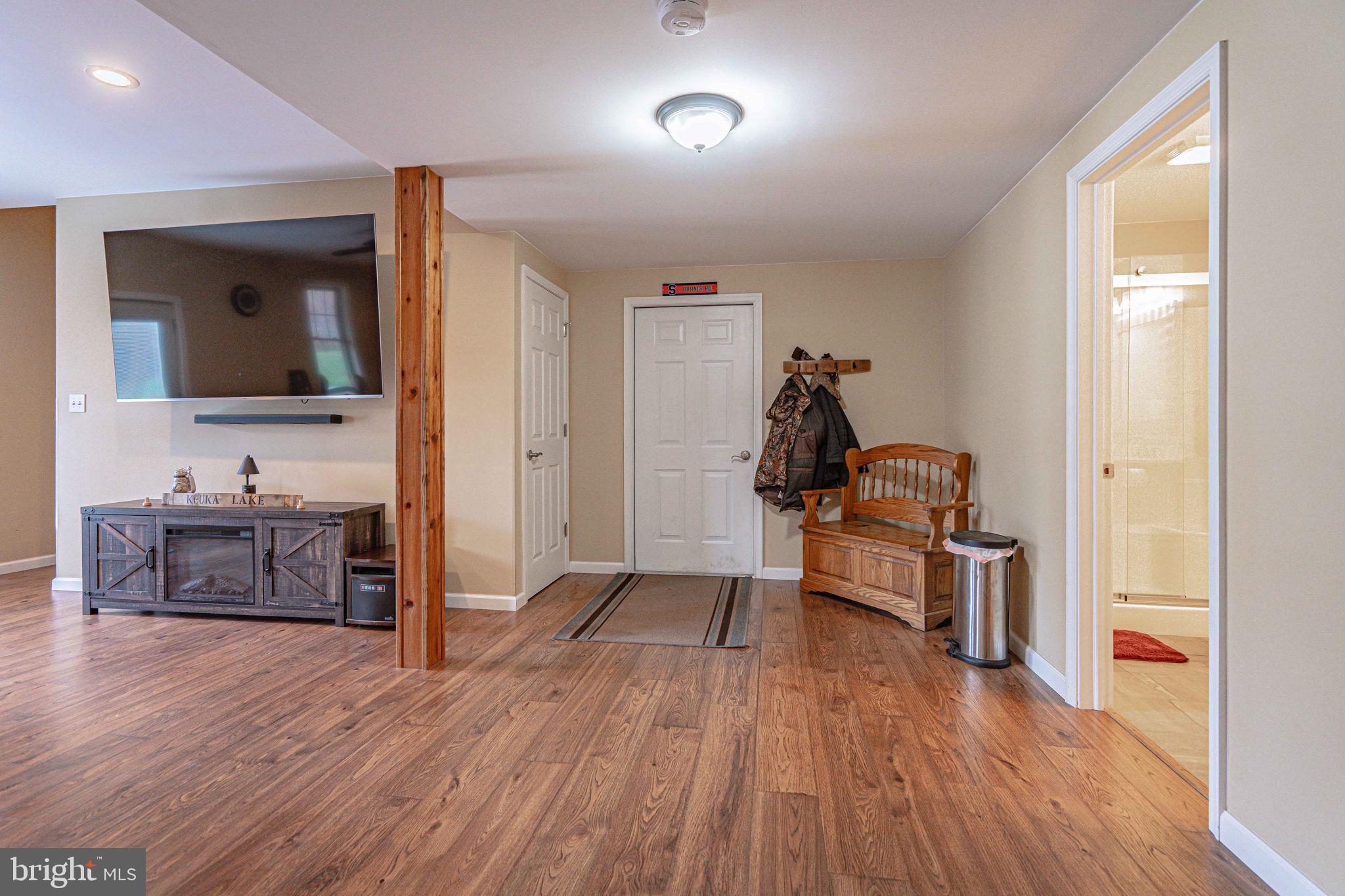 OWL CREEK - Residential