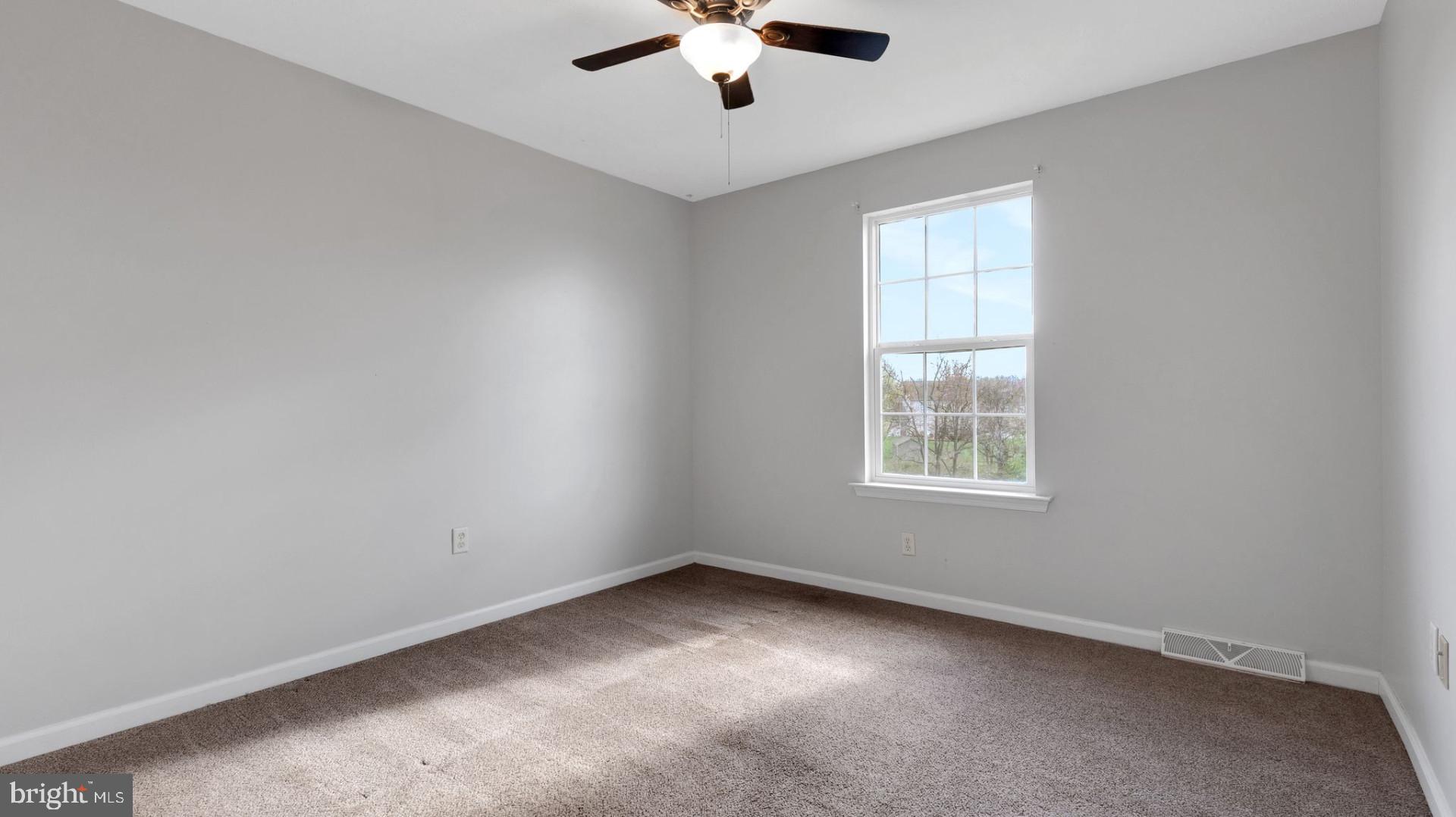 WARM SPRING - Residential